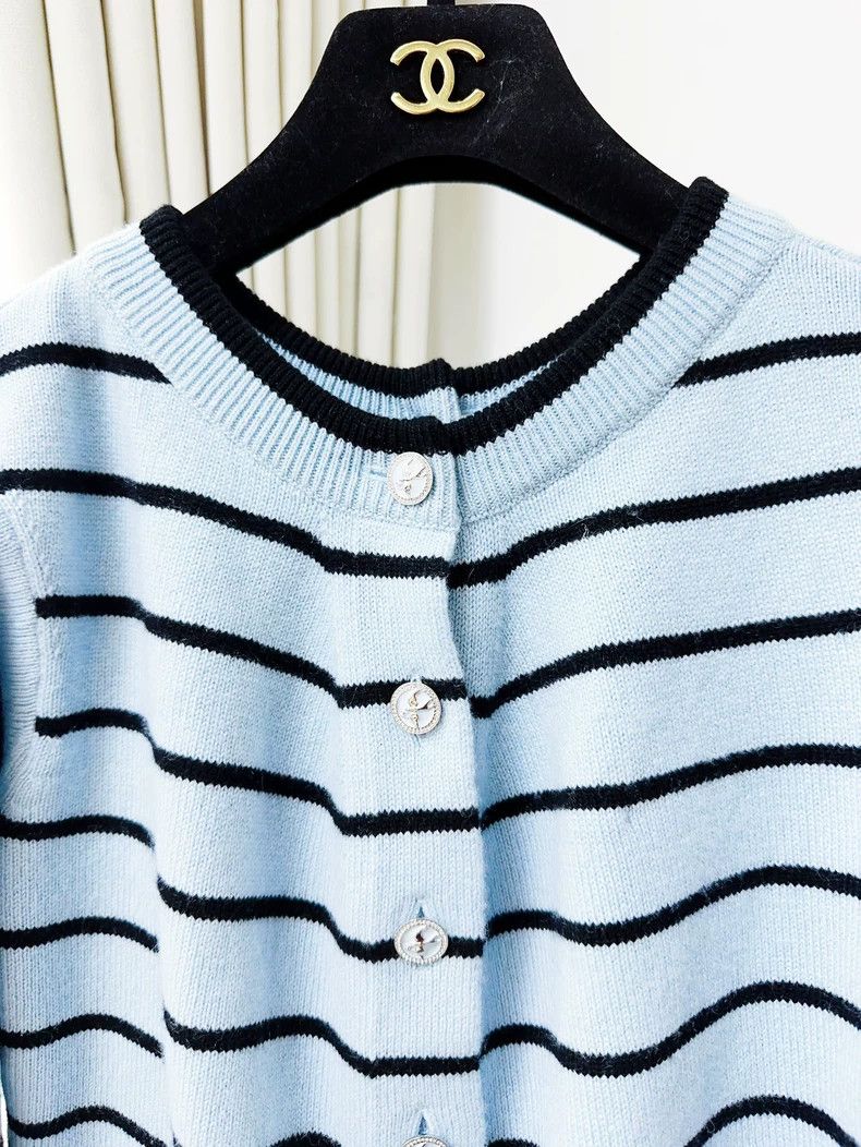 Chanel Chanel 25S blue striped long-sleeved knitted cardigan coat Size XS / US 0-2 / IT 36-38 - 5 Thumbnail