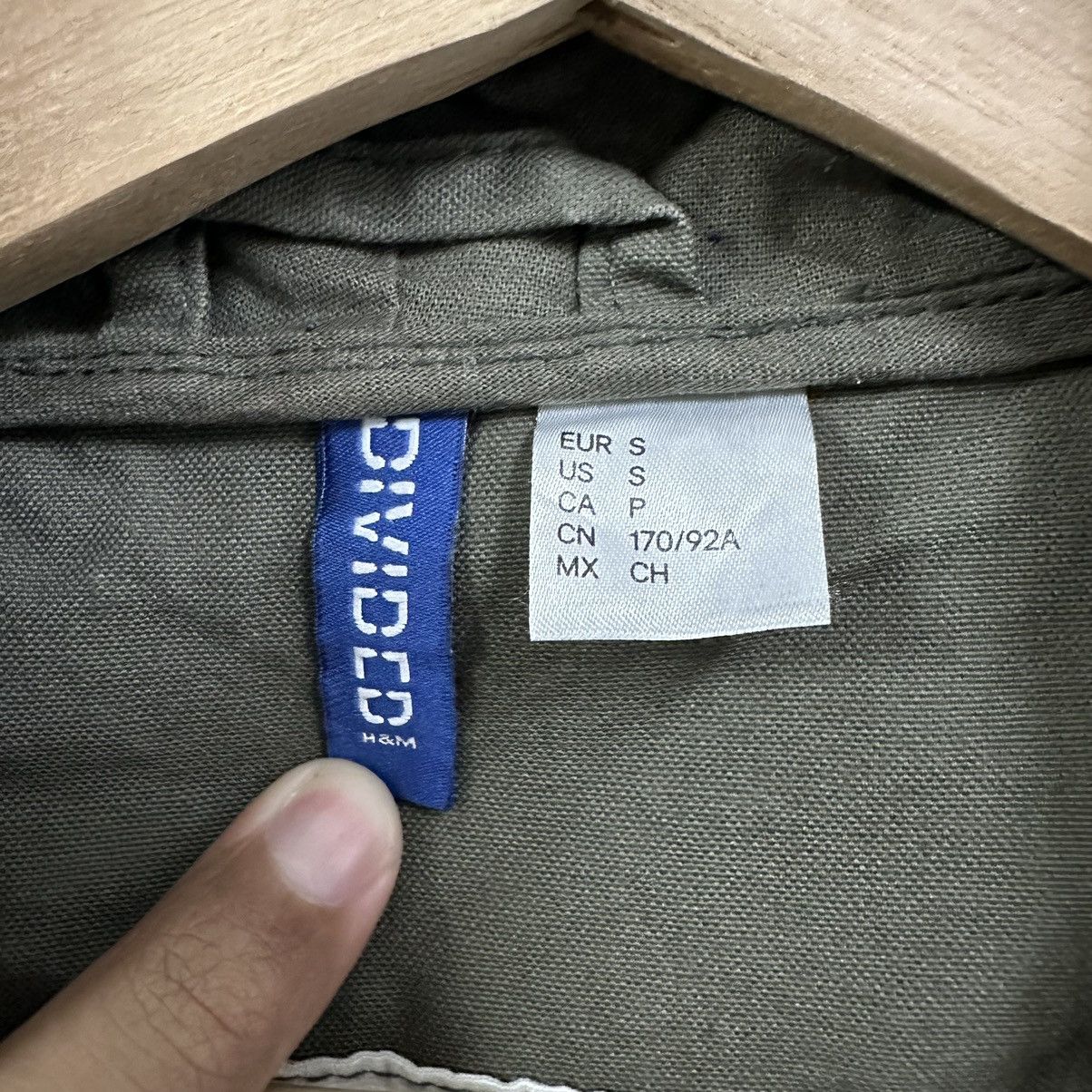 Japanese Brand × Vintage Vintage Divided H&M Jacket Zipper With Hoodies Size US M / EU 48-50 / 2 - 7 Thumbnail