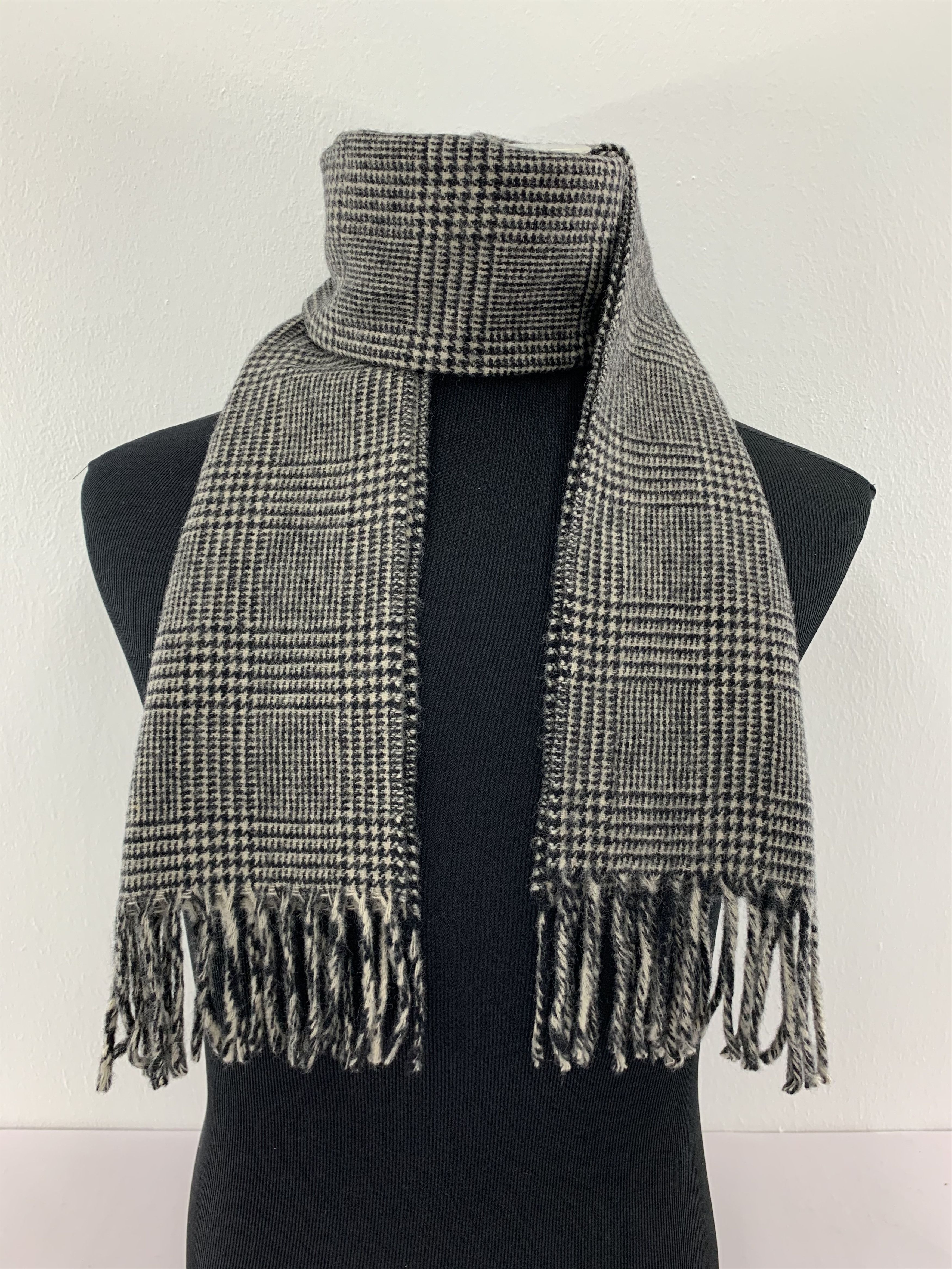 Polo Ralph Lauren Polo Ralph Lauren Scarf Wool Muffler Neck Wrap BL4416 Size ONE SIZE - 1 Thumbnail