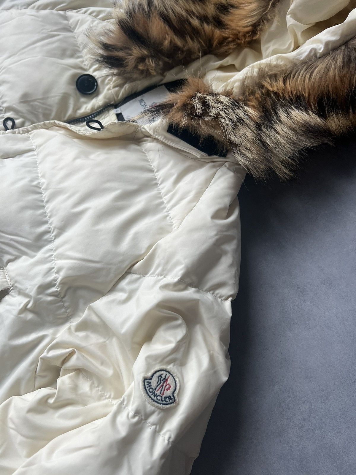 Moncler Moncler Fur Hood Puffer Jacket Size US L / EU 52-54 / 3 - 4 Thumbnail