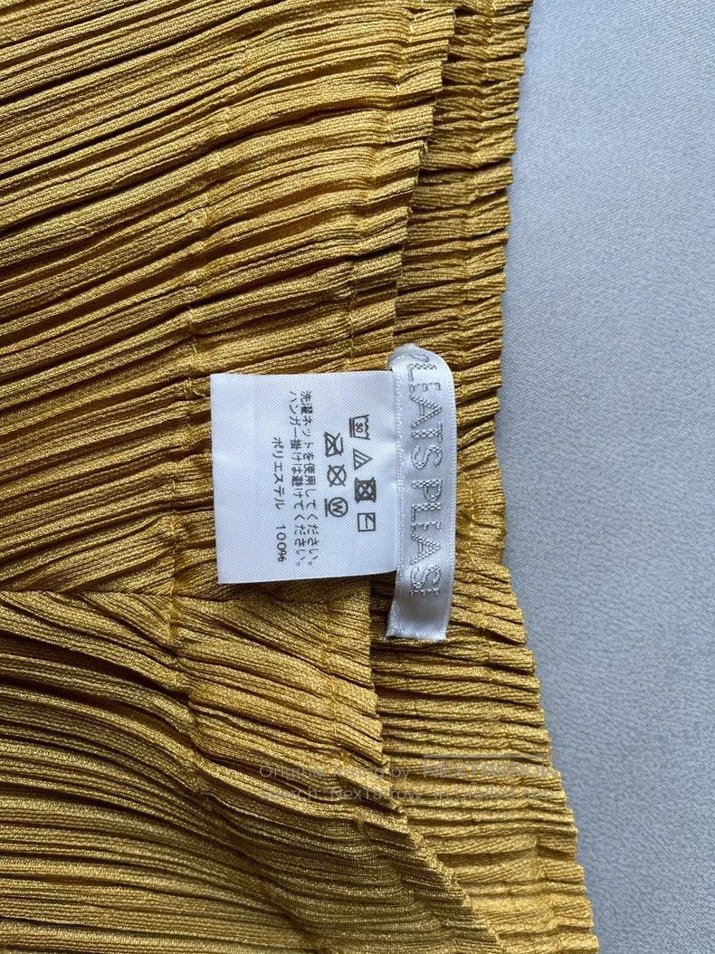 Issey Miyake Issey Miyake Yellow Pants Size 25" / US 0 / IT 36 - 2 Thumbnail