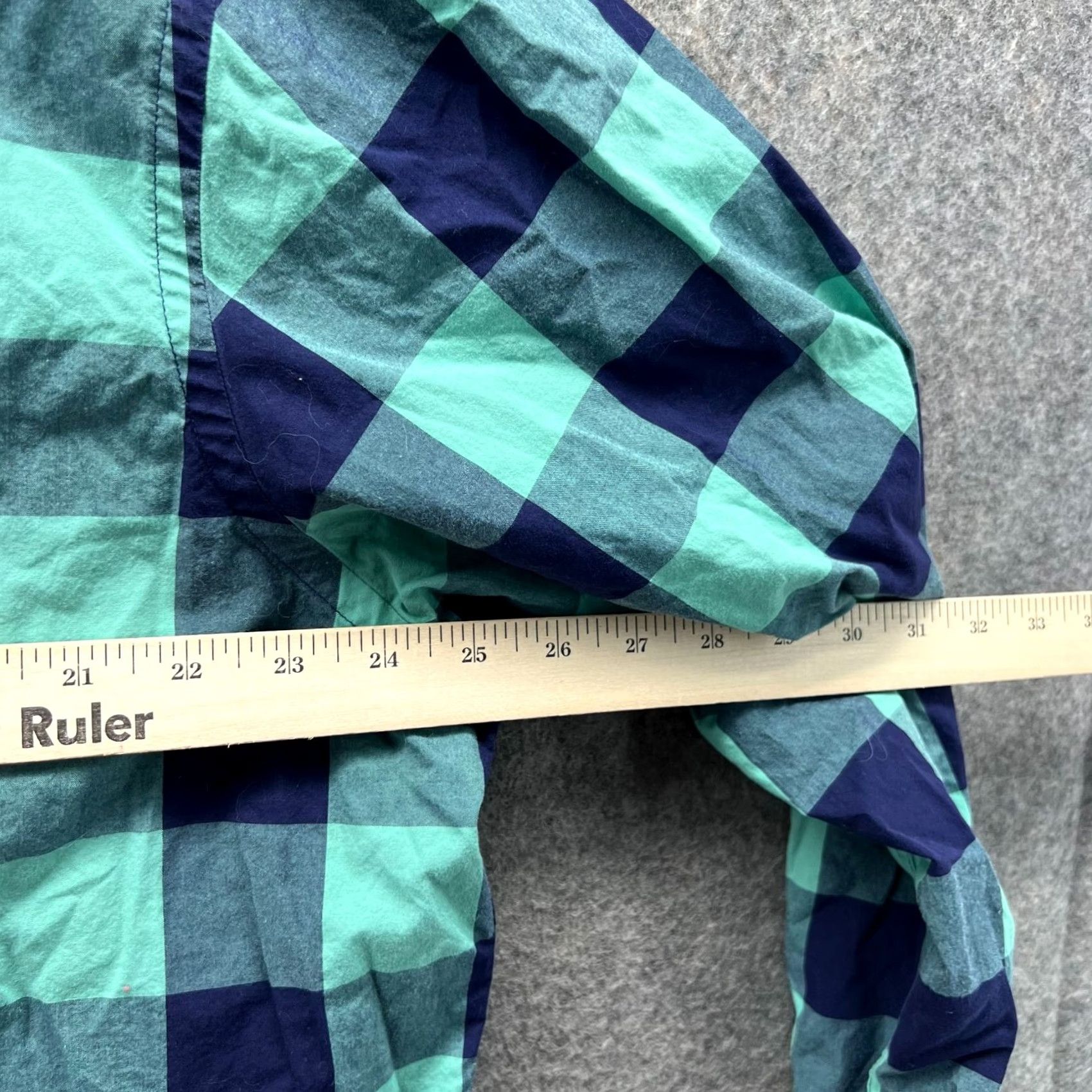 UNTUCKit VINTAGE UNTUCKit Shirt Mens XXL Green Blue Button Down Buffalo Plaid Preppy Bonarda Size US XXL / EU 58 / 5 - 6 Thumbnail