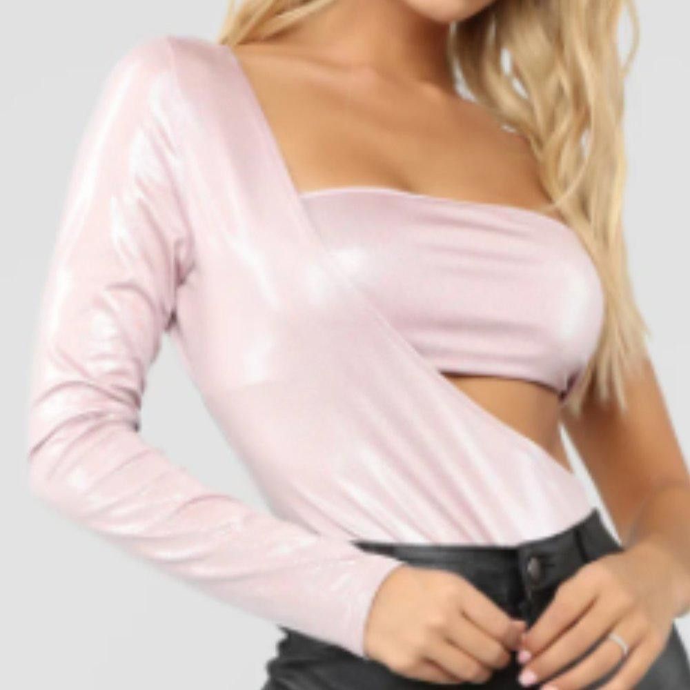 Fashion Nova Fashion Nova I NWT Shiny Pink Bandeau Top XXL Size XXL / US 16-18 / IT 52-54 - 1 Thumbnail