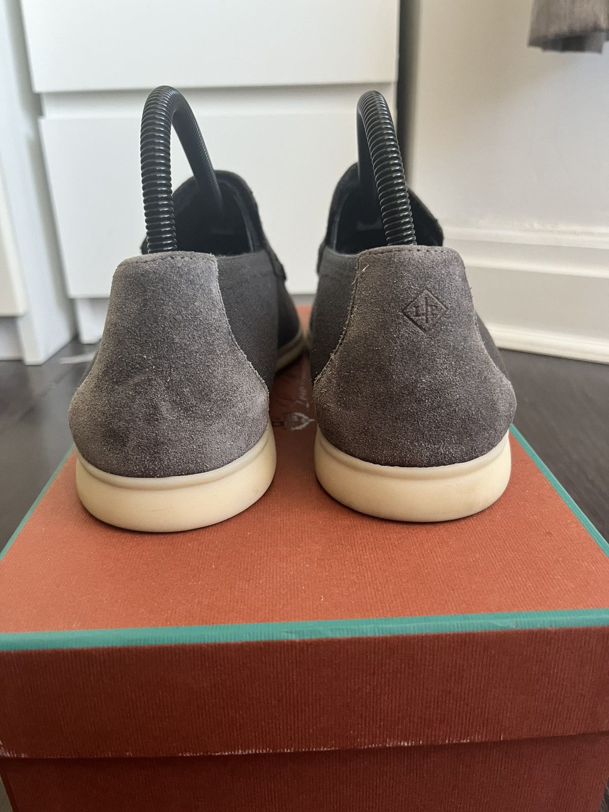 Loro Piana Loro Piana black knit summer walk uk 6.5 eu 40.5 Size US 7.5 / EU 40-41 - 4 Thumbnail
