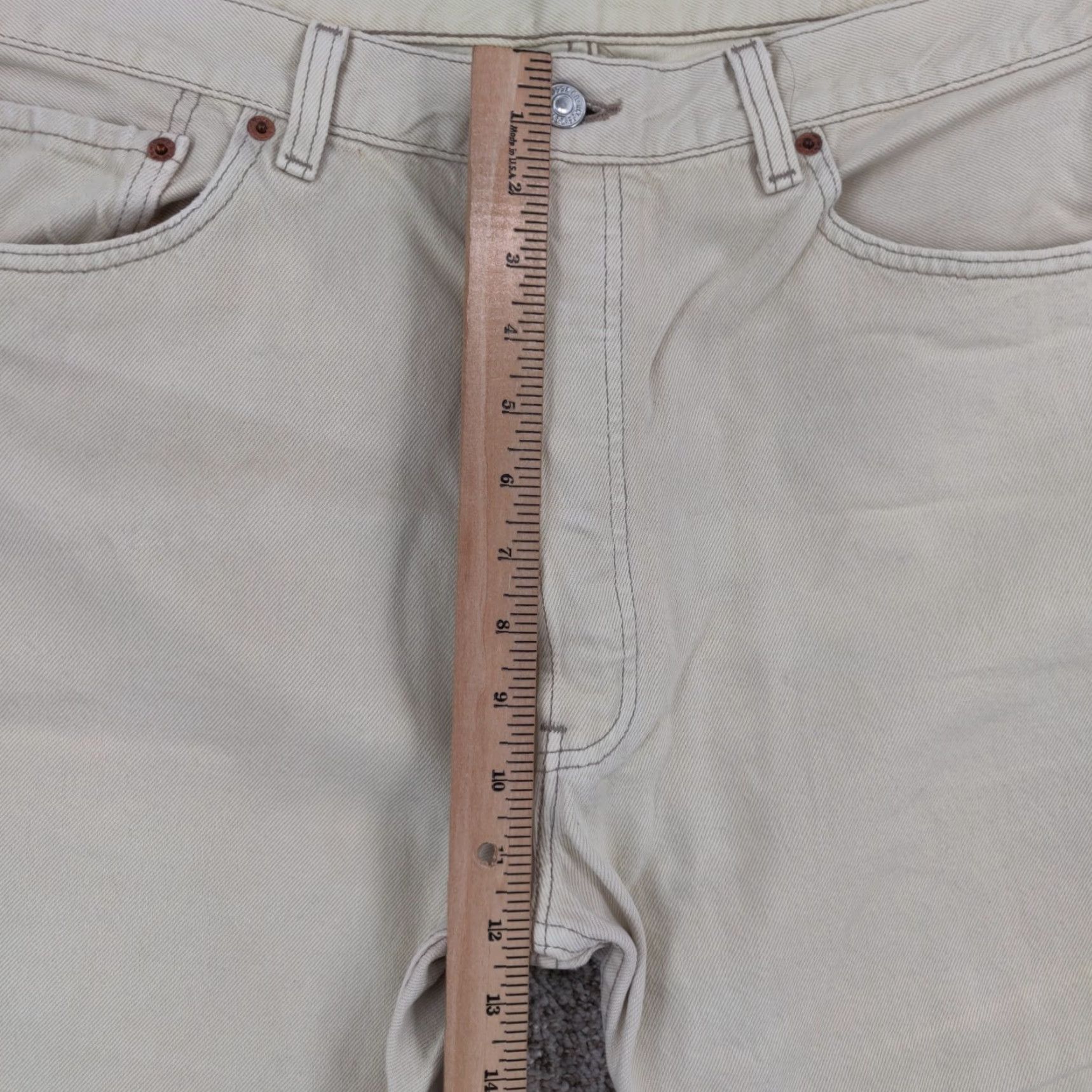 Levi's VINTAGE Levi's 501 Jeans Mens Regular Beige 38x30 (Fits 36x28) Button Fly USA 90s Size US 38 / EU 54 - 3 Thumbnail