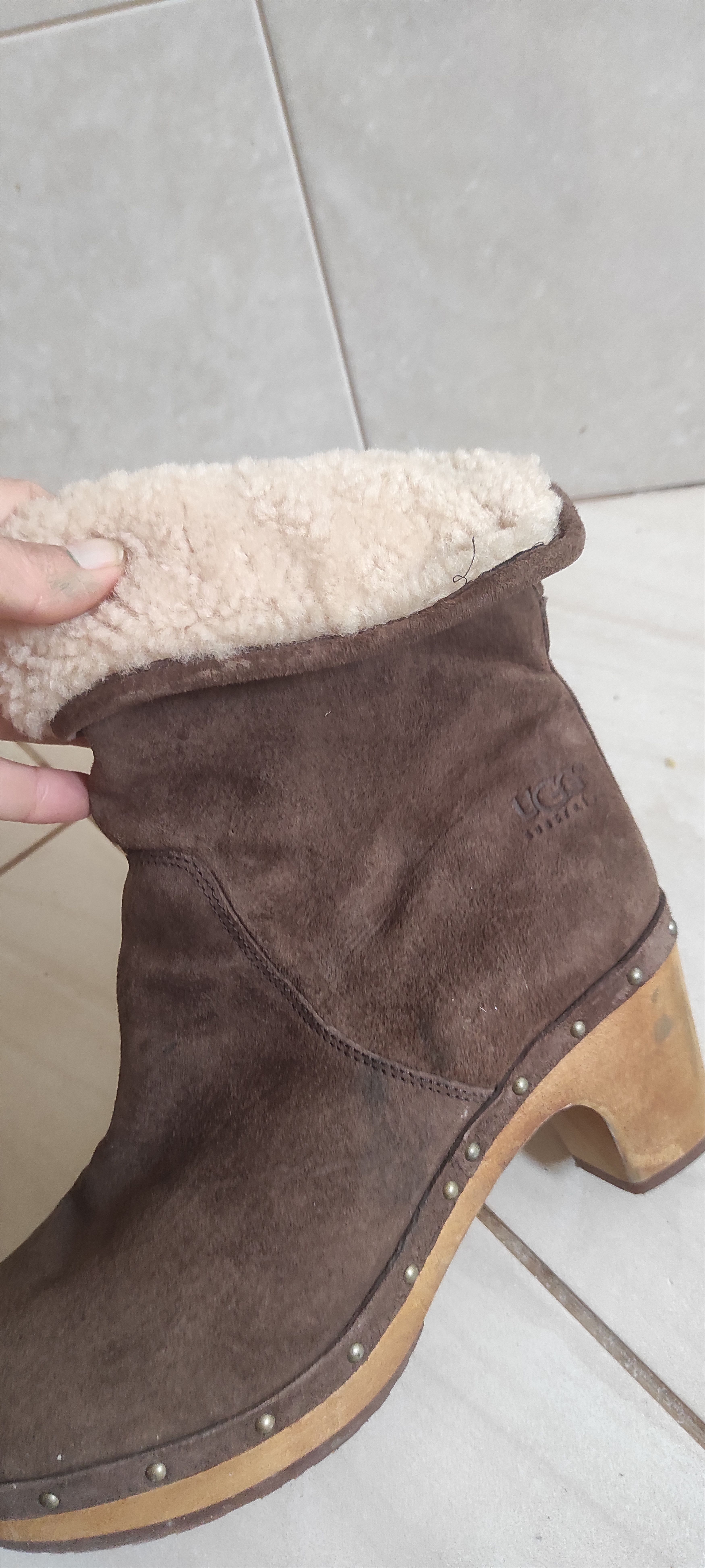 Ugg UGG Women’s Brown Suede Leather Studded Clog Booties Size US 8 / IT 38 - 6 Thumbnail