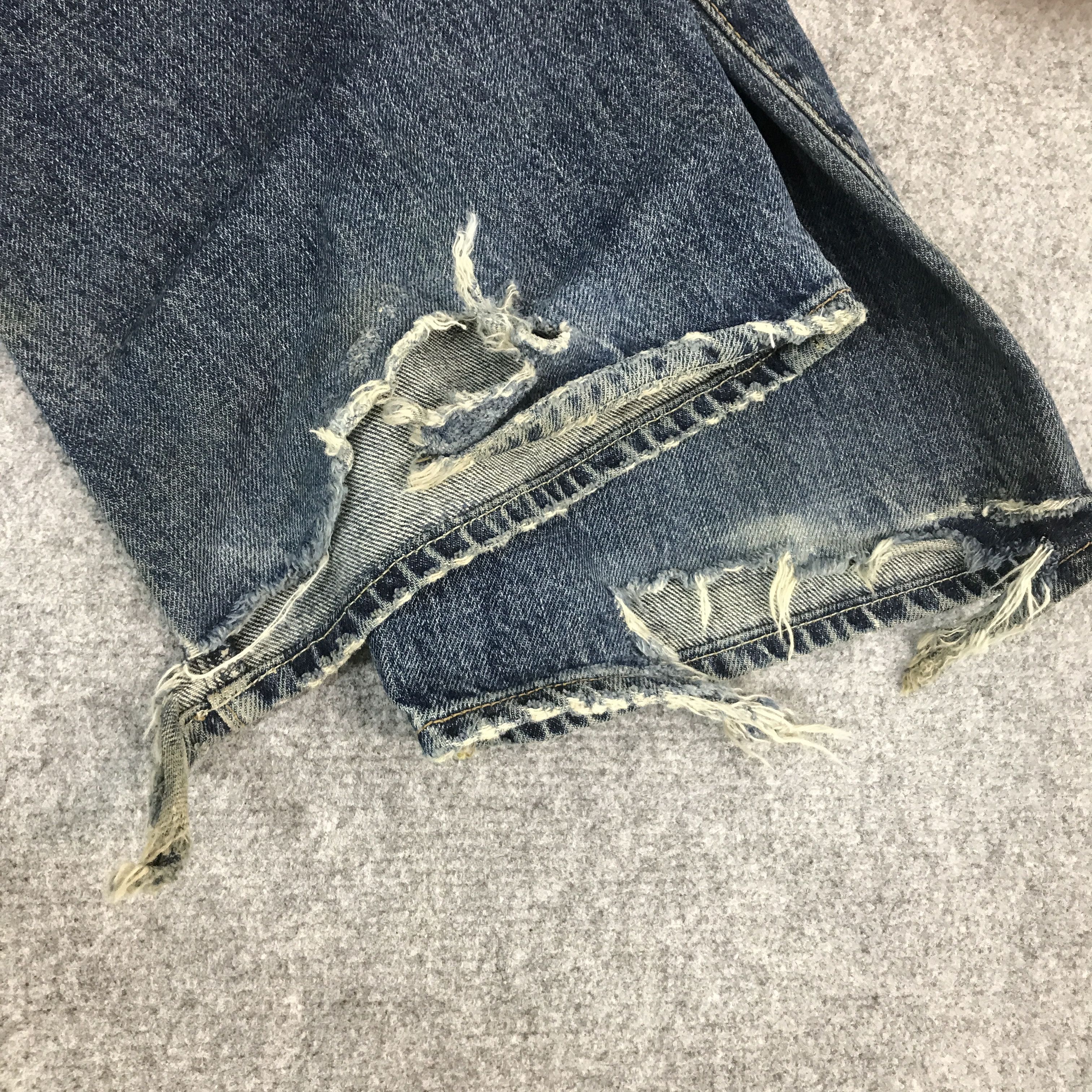 Gap GAP DISTRESSED BAGGY DENIM JEANS PANTS Size US 32 / EU 48 - 13 Thumbnail
