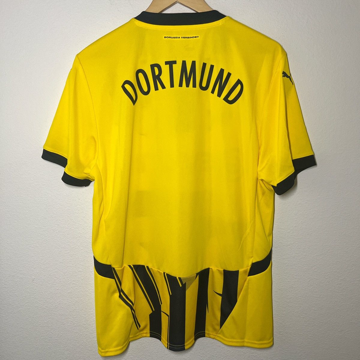 Puma Borussia Dortmund 2024-2025 Cup Jersey | Vintage Soccer Size US L / EU 52-54 / 3 - 3 Thumbnail