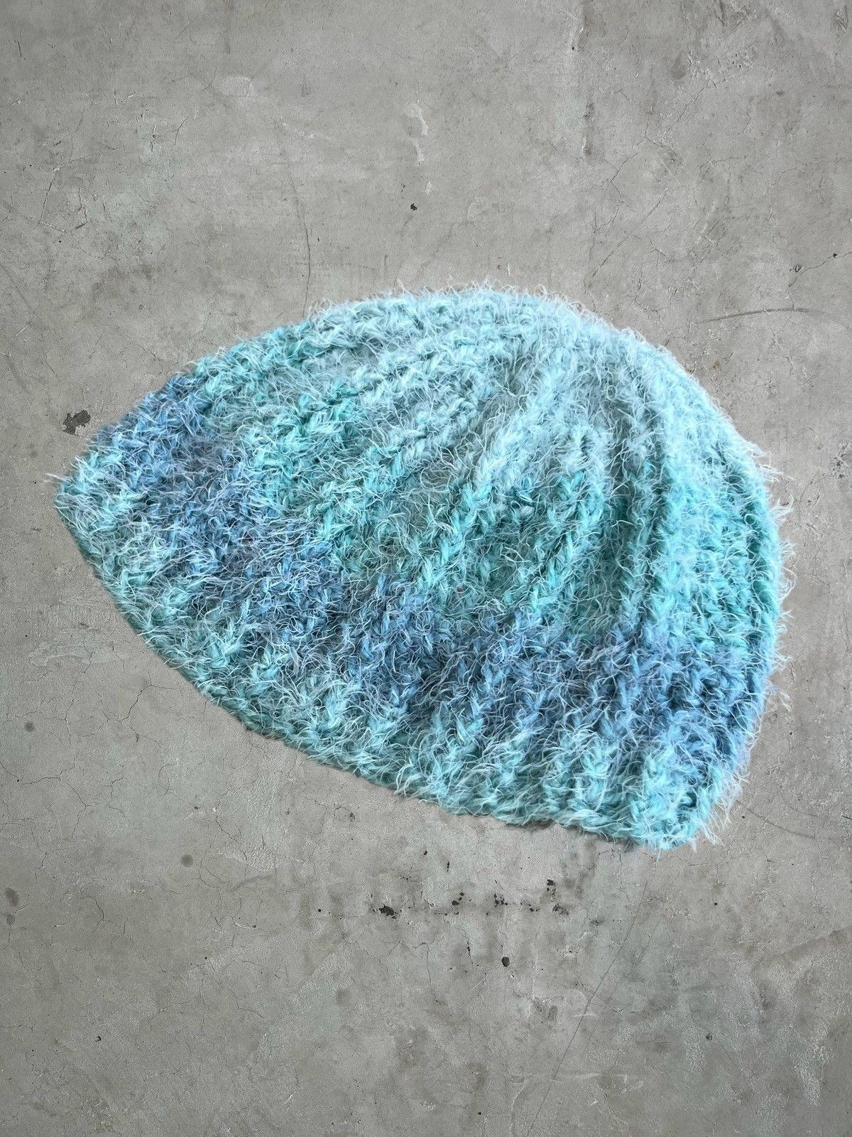 Handmade Hand Knit Beanie Size ONE SIZE - 2 Thumbnail