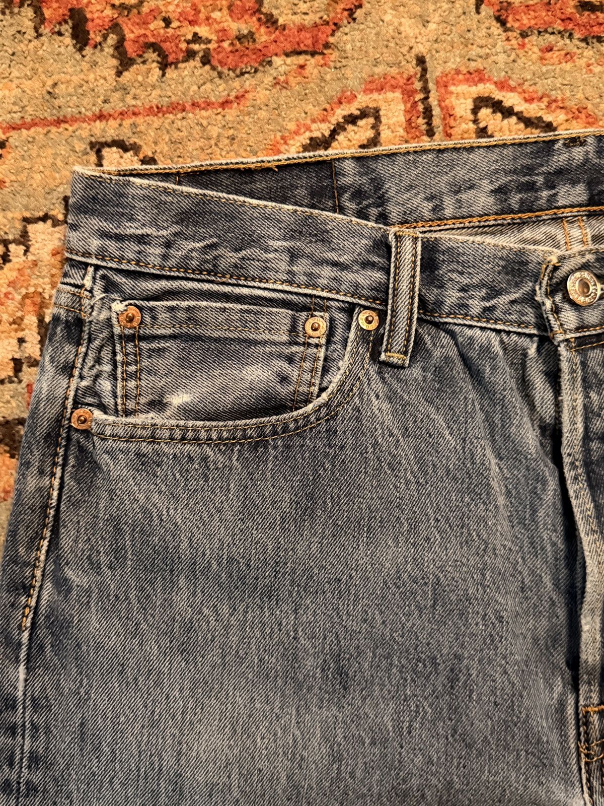 Levi's Levi's 501 Button Fly Jeans Distressed Thrashed Light Wash Size US 31 - 3 Thumbnail