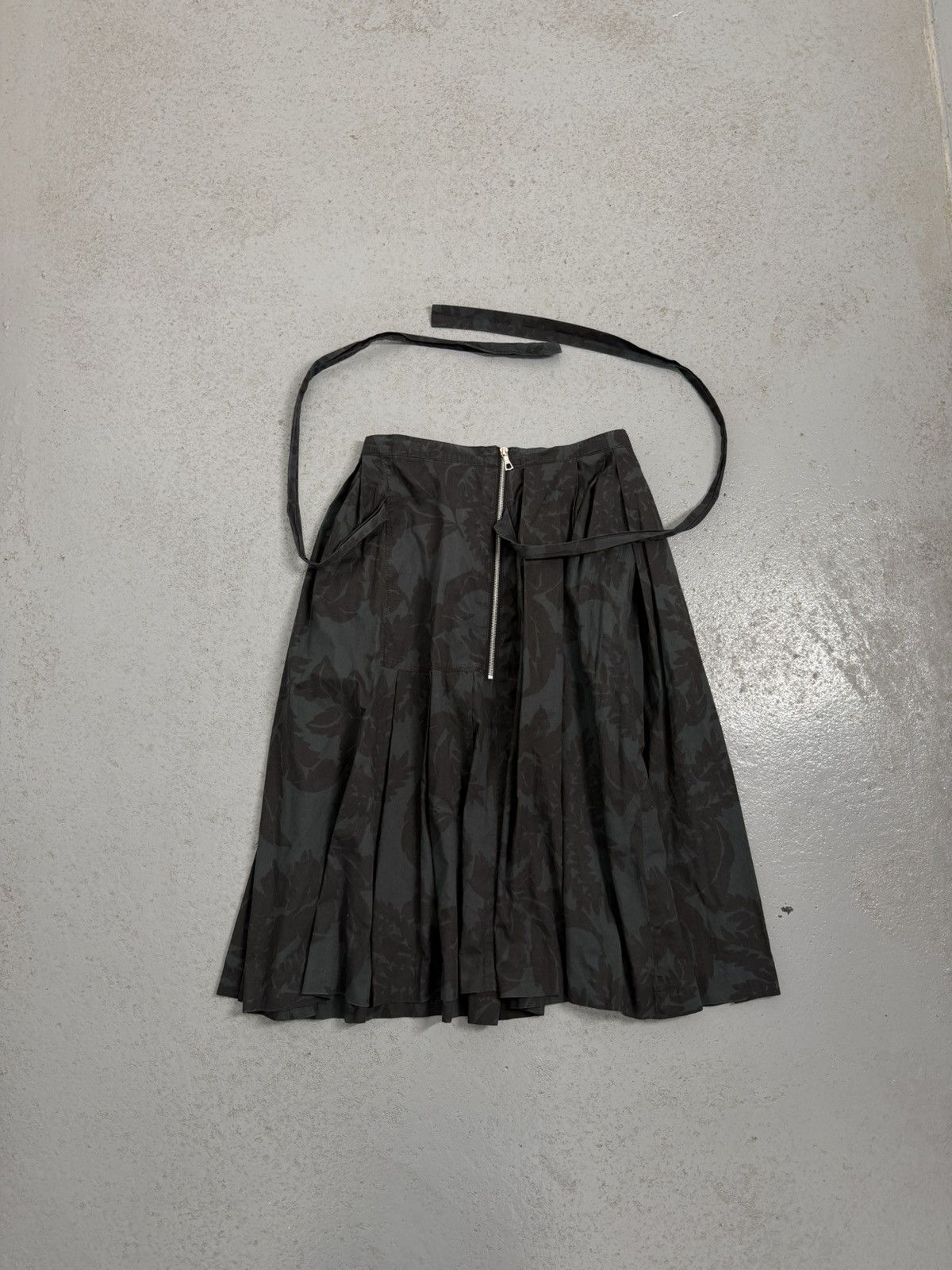 Dries Van Noten Dries Van Noten Floral Camo Skirt Size 25" / US 0 / IT 36 - 1 Thumbnail