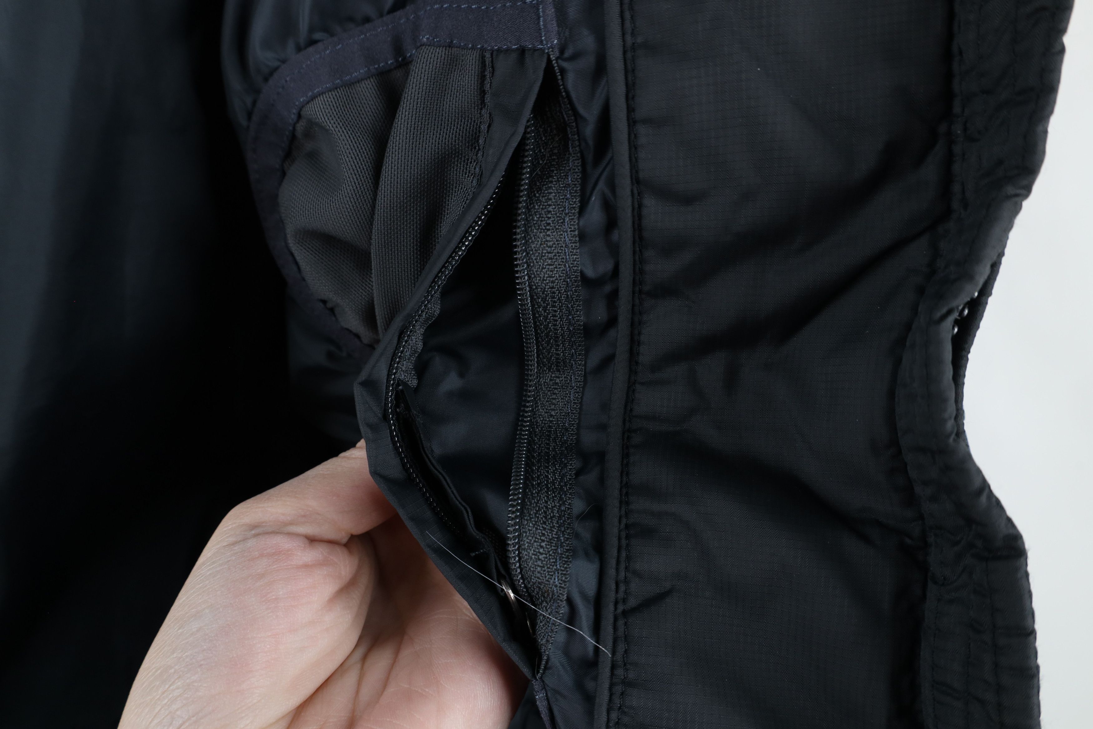 L.L. Bean × Vintage LL Bean Goose Down Insulated Hooded Puffer Jacket Black Size L / US 10 / IT 46 - 10 Thumbnail