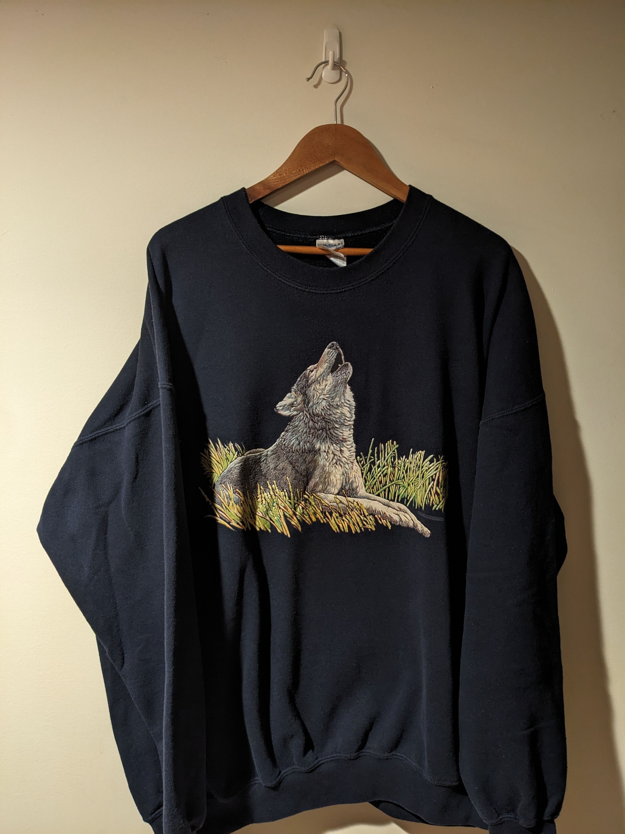 Vintage Vintage 90s Wolf Howling Animal Nature Moon Sweatshirt Size US XXL / EU 58 / 5 - 1 Thumbnail