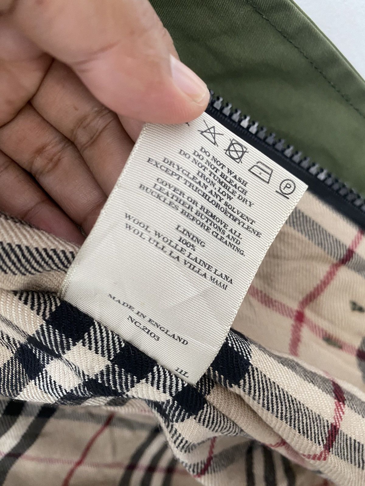 Burberry × Burberry Prorsum BURBERRY PARKAS GREEN COTTON POLYURETHANE DISTINCTIVE BUTTON Size US M / EU 48-50 / 2 - 6 Thumbnail