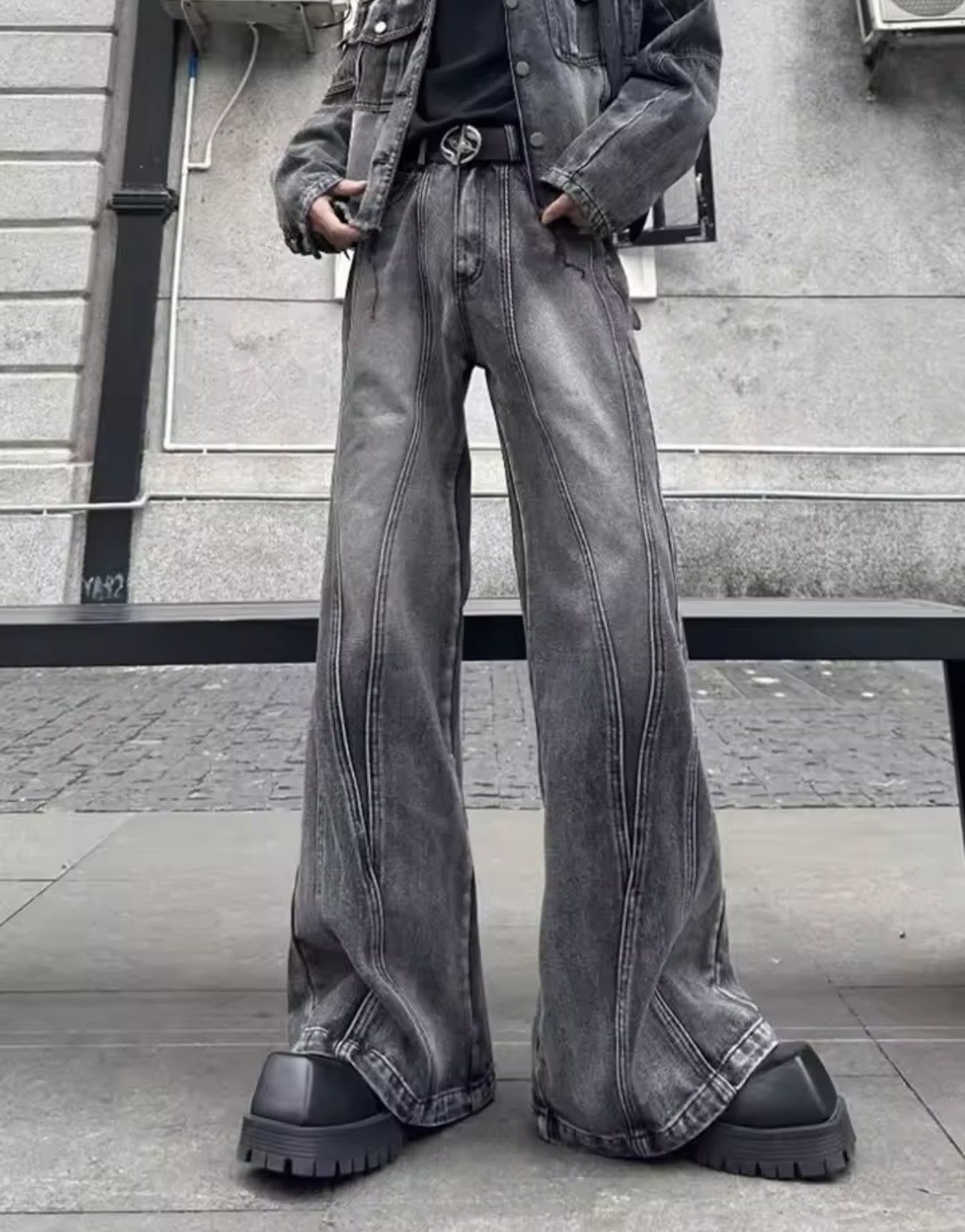 Denime × Vintage Y2K Streetwear Washed Grey Baggy Stacked Flare Jeans Size US 28 / EU 44 - 1 Thumbnail