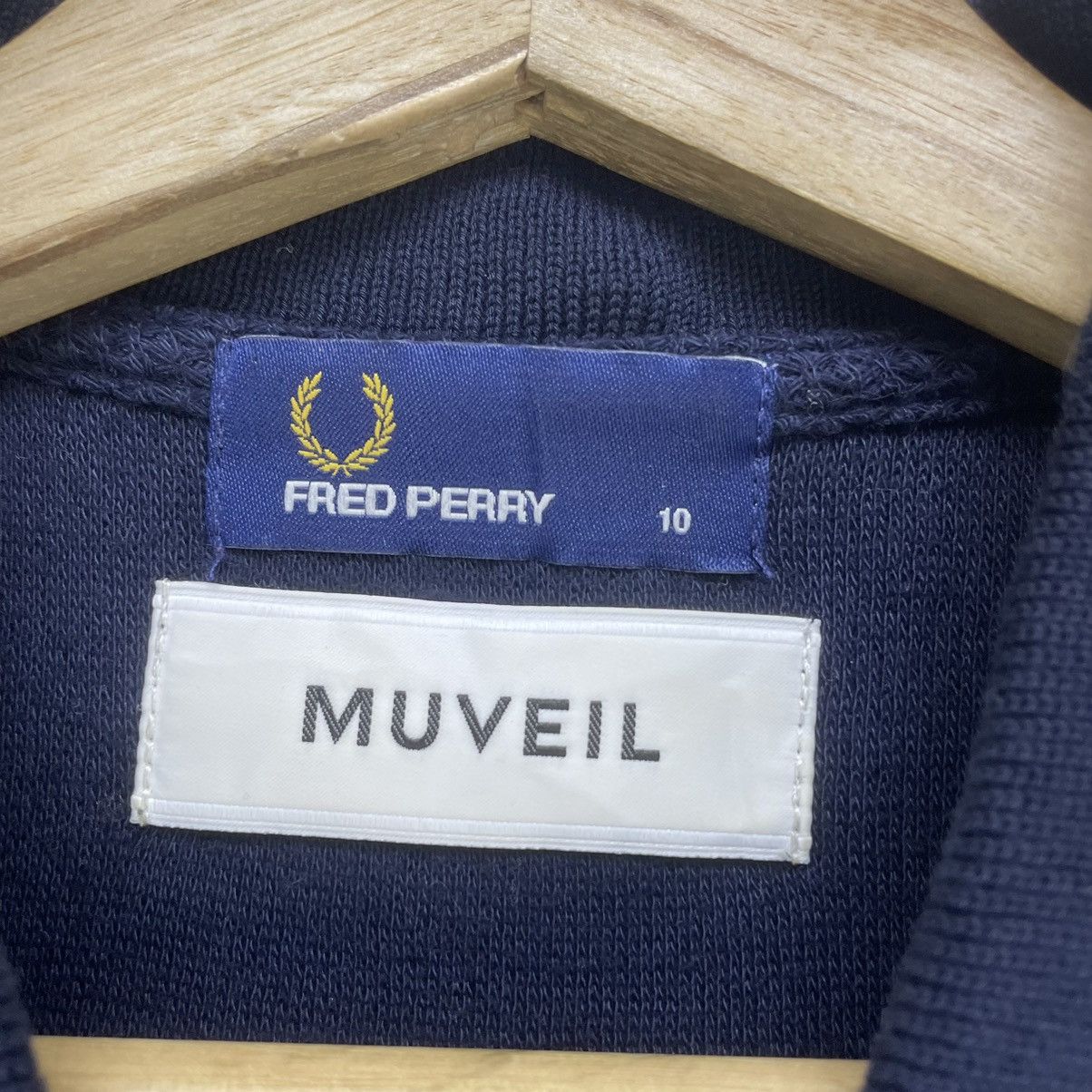 Fred Perry Awesome Fred Perry Muveil Size S / US 4 / IT 40 - 5 Thumbnail