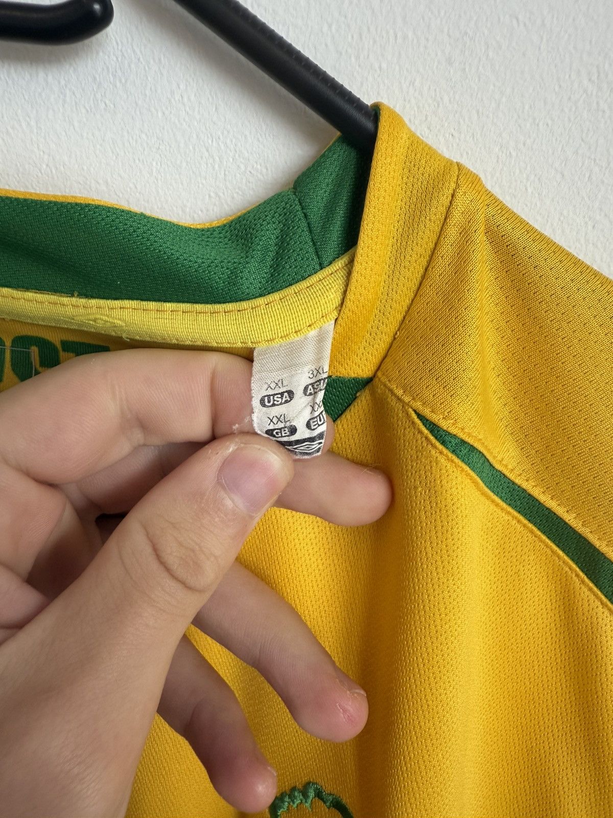 Umbro Vintage Nottingham Forest Umbro Jersey 2006-2007 Size US XXL / EU 58 / 5 - 4 Thumbnail