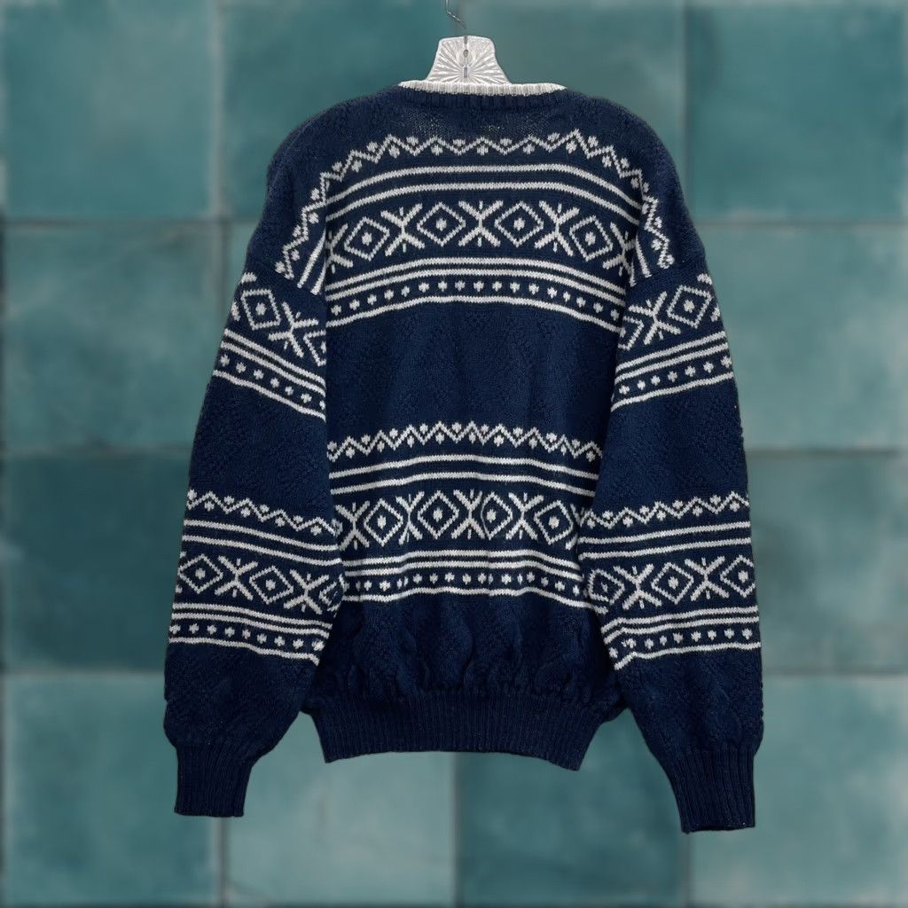McGregor VINTAGE 90s Sweater XL Mens Navy Knit Geometric Winter Ski Grandpa Pullover Size US XL / EU 56 / 4 - 1 Thumbnail