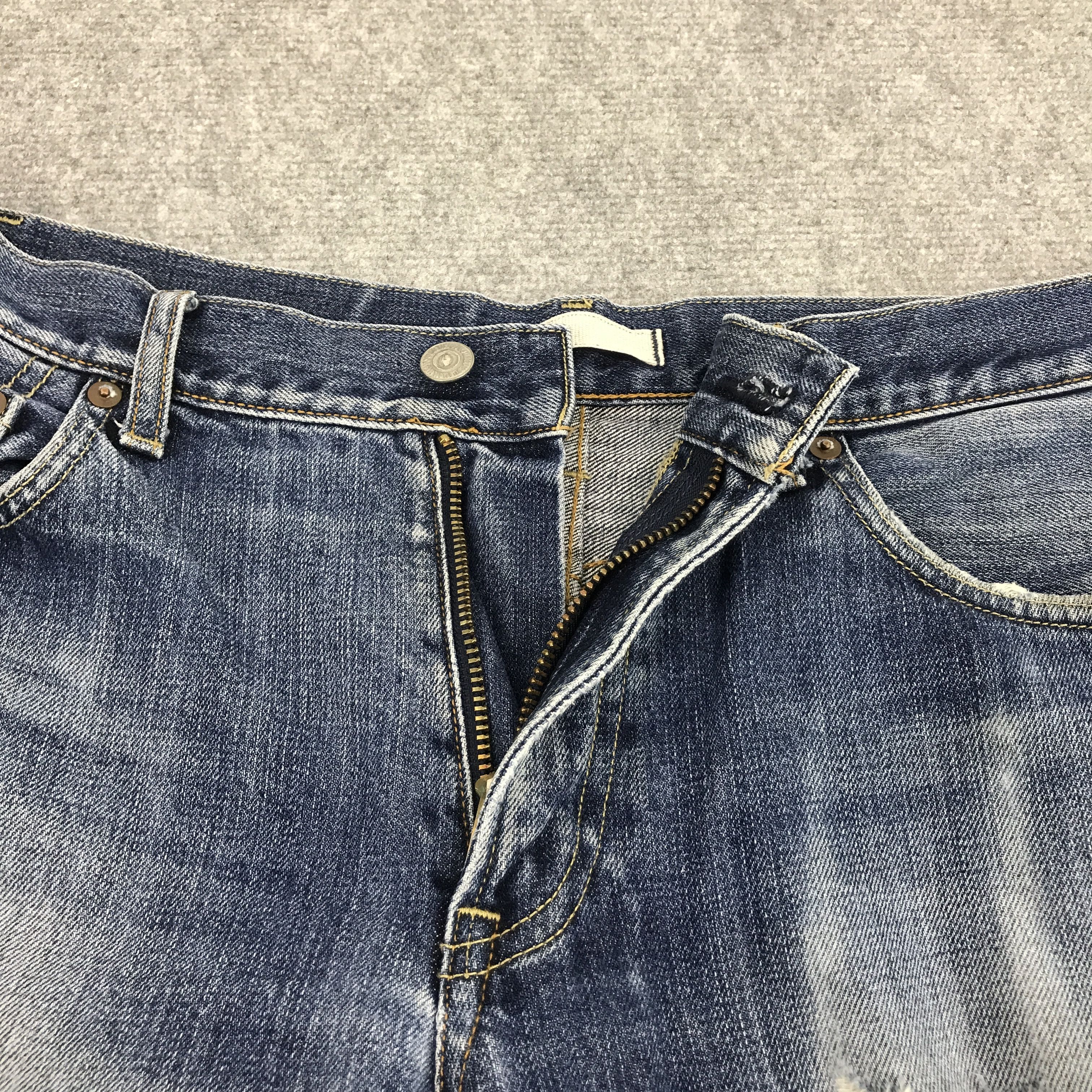 Japanese Brand × Jun Takahashi Japan style uniqlo distressed pants Size US 31 - 10 Thumbnail