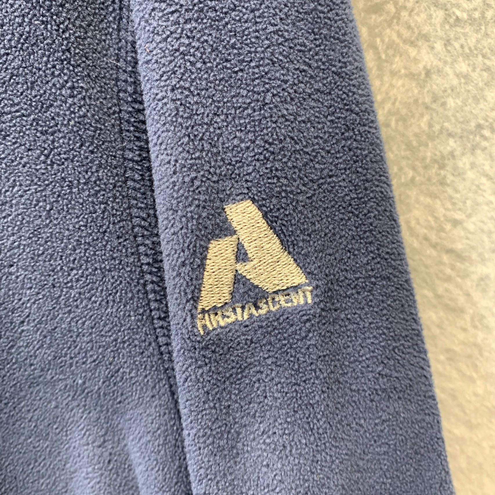 Eddie Bauer Eddie Bauer Sweater Mens Large Blue Fleece 1/4 Zip Polyester Crew Neck Pullover 90s Size US L / EU 52-54 / 3 - 5 Thumbnail