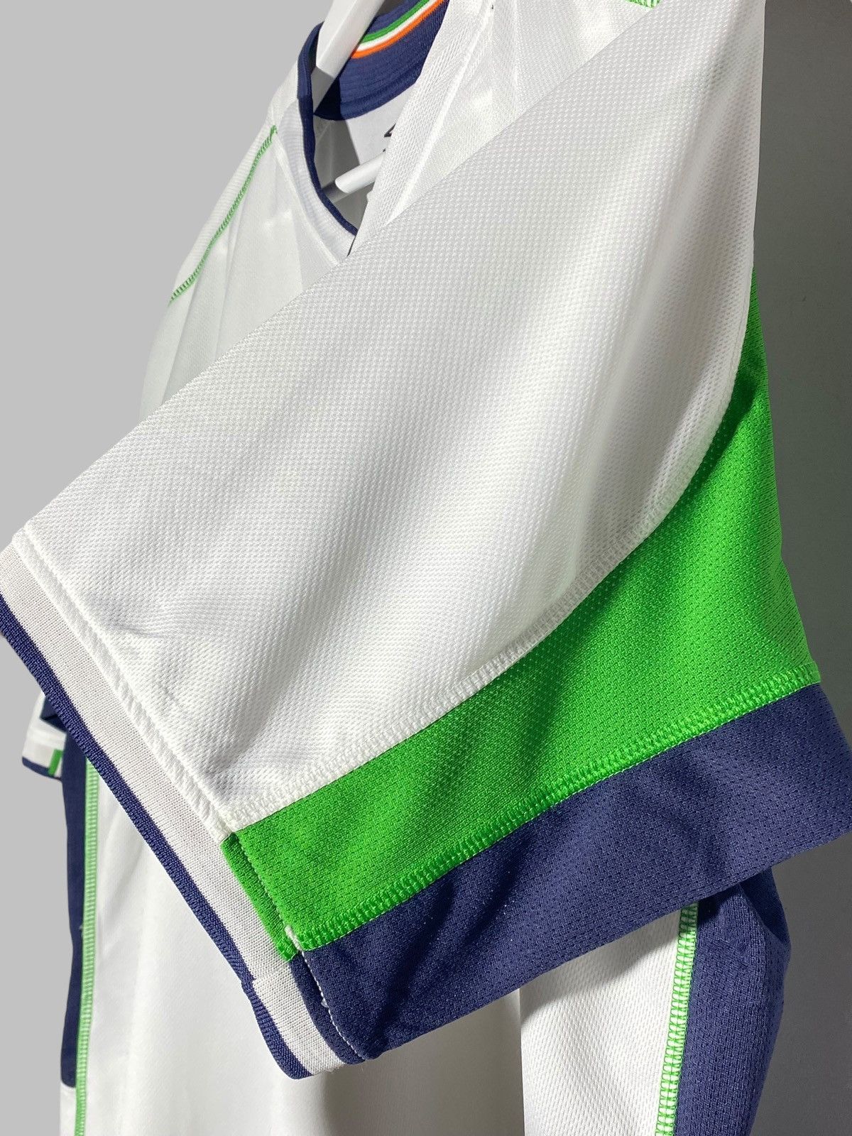 Umbro #2 O’Shea Ireland National Team 2002 Away Football Shirt Size US XL / EU 56 / 4 - 11 Thumbnail