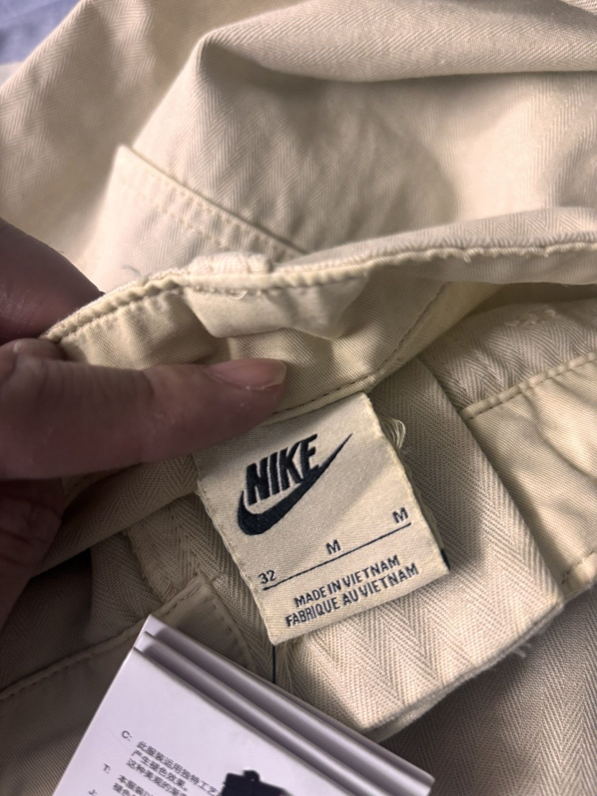 Nike White cream nike pants Size US 32 / EU 48 - 5 Thumbnail