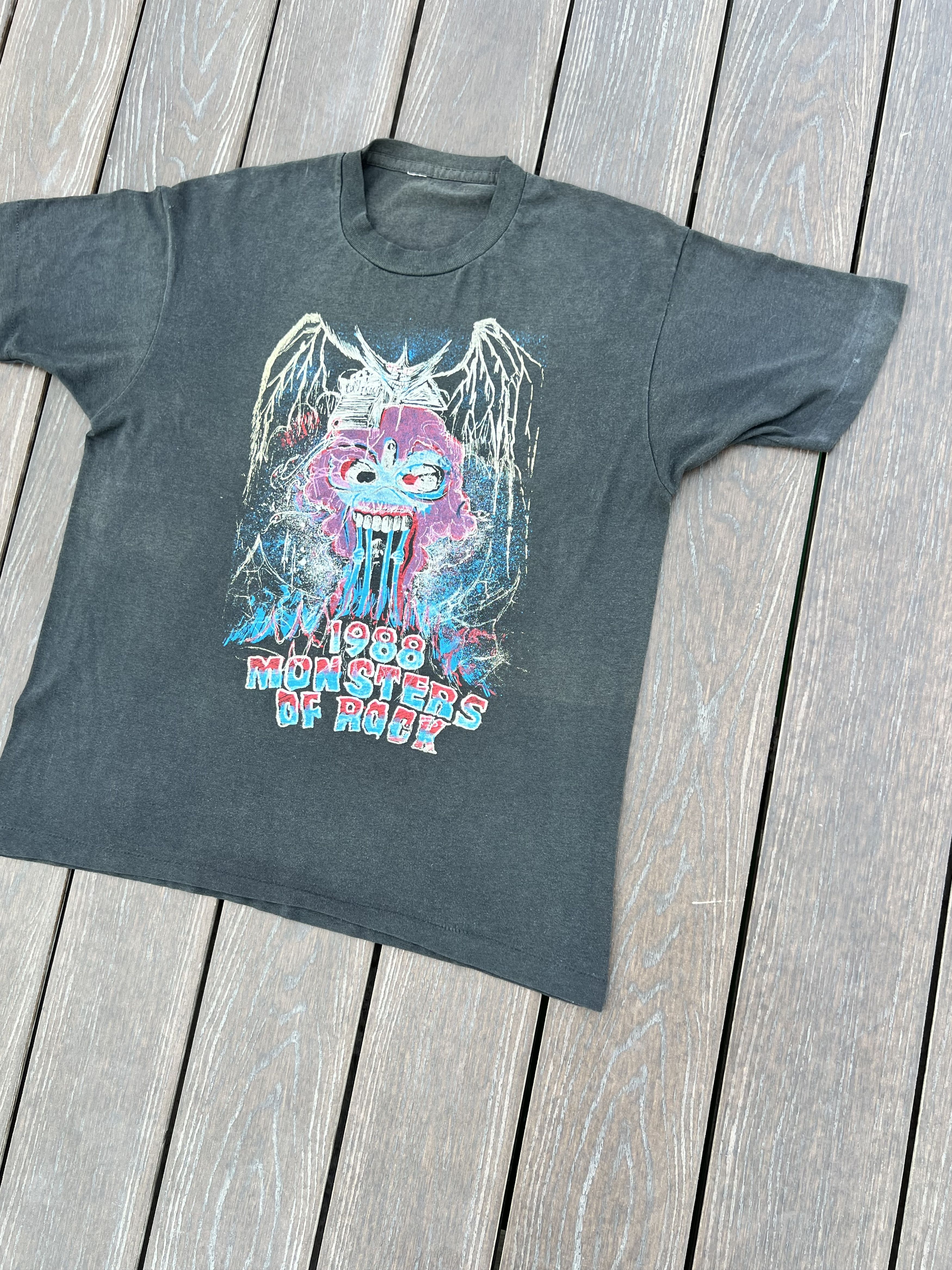 Vintage Vintage 1988 Monsters of rock 1988 t-shirt Size US XL / EU 56 / 4 - 4 Thumbnail