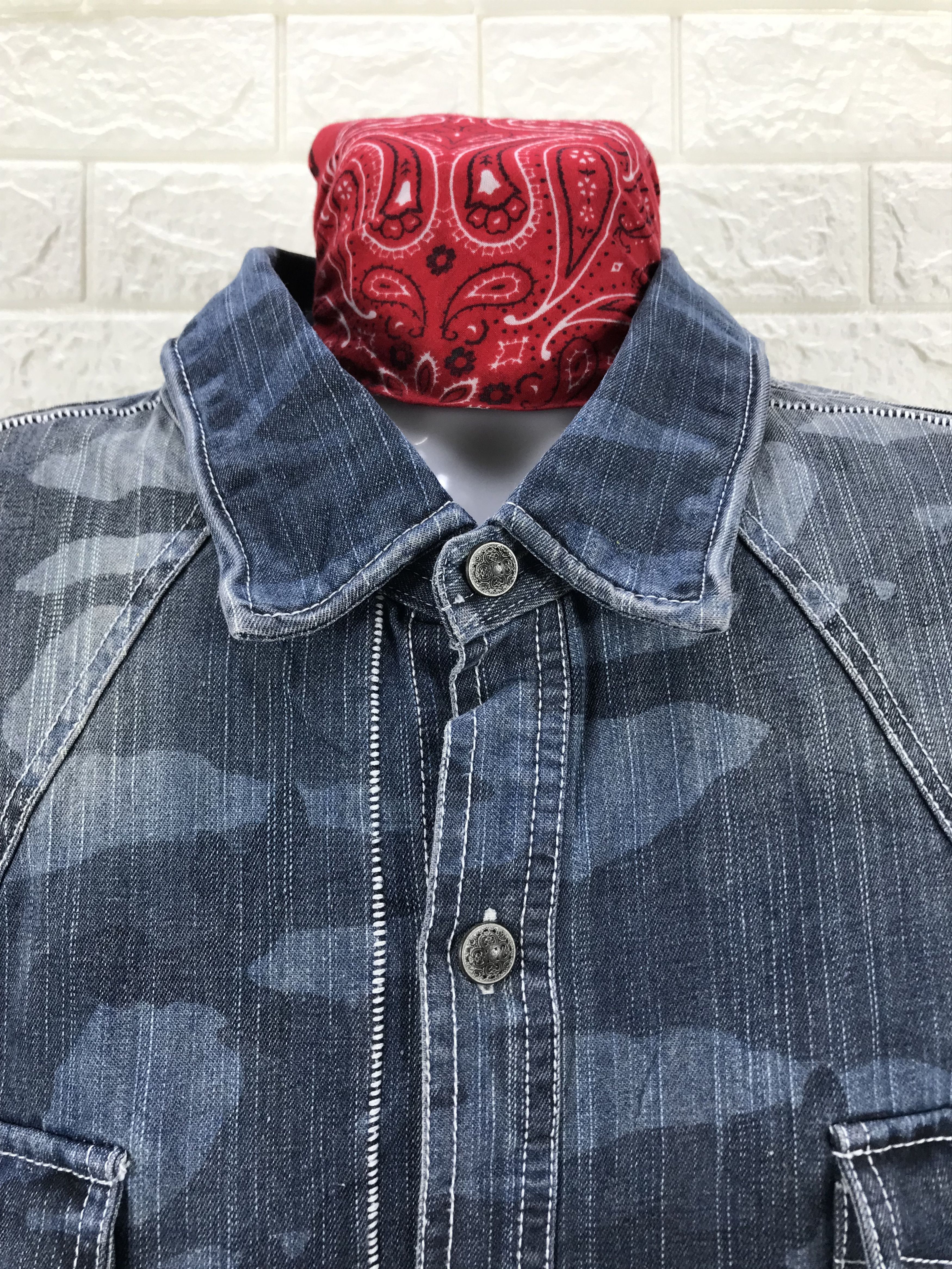 In The Attic Vintage In The Attic Camo Jeans Button Ups Baggy Shirt Size US XXL / EU 58 / 5 - 7 Thumbnail