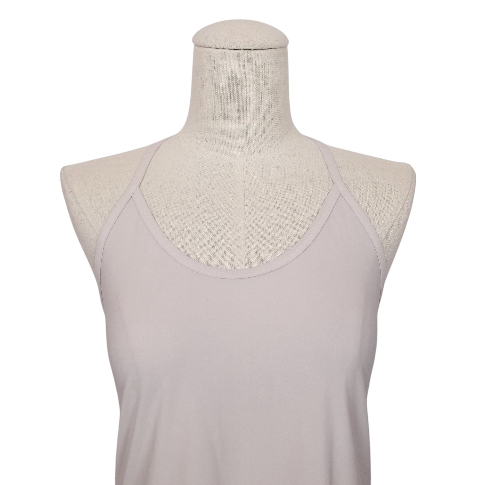 Lululemon Delicate Day Tank Size XS / US 0-2 / IT 36-38 - 2 Thumbnail
