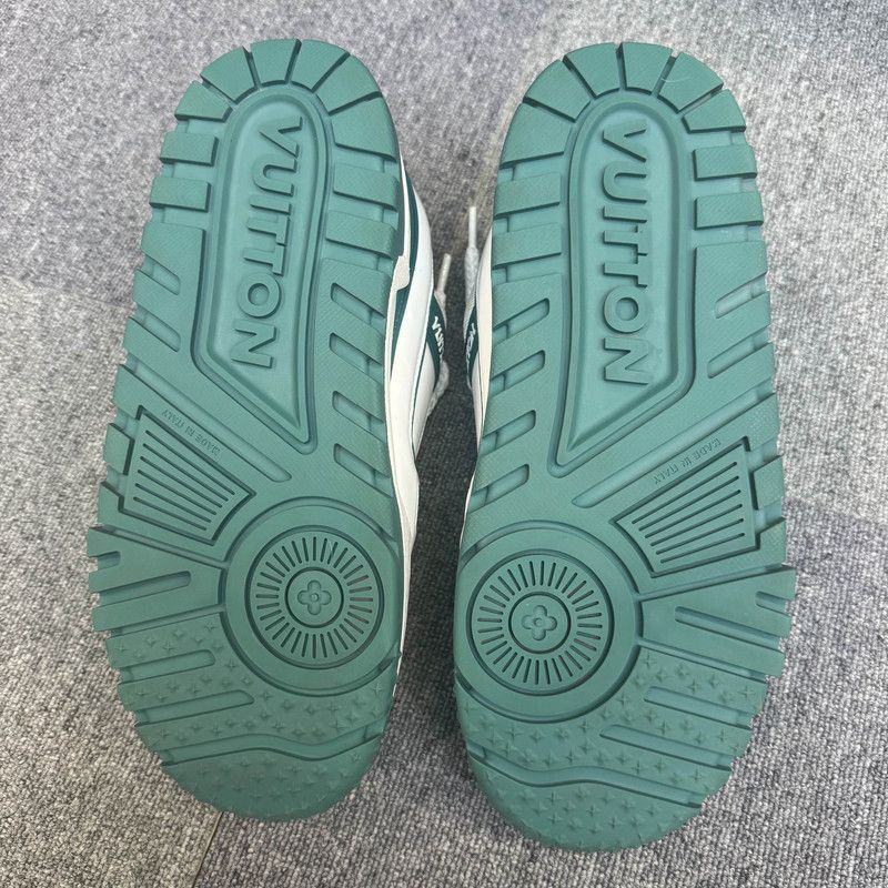 Louis Vuitton Louis Vuitton Trainer Maxi Low Sneakers for All -2508 Size US 9.5 / EU 42-43 - 4 Thumbnail