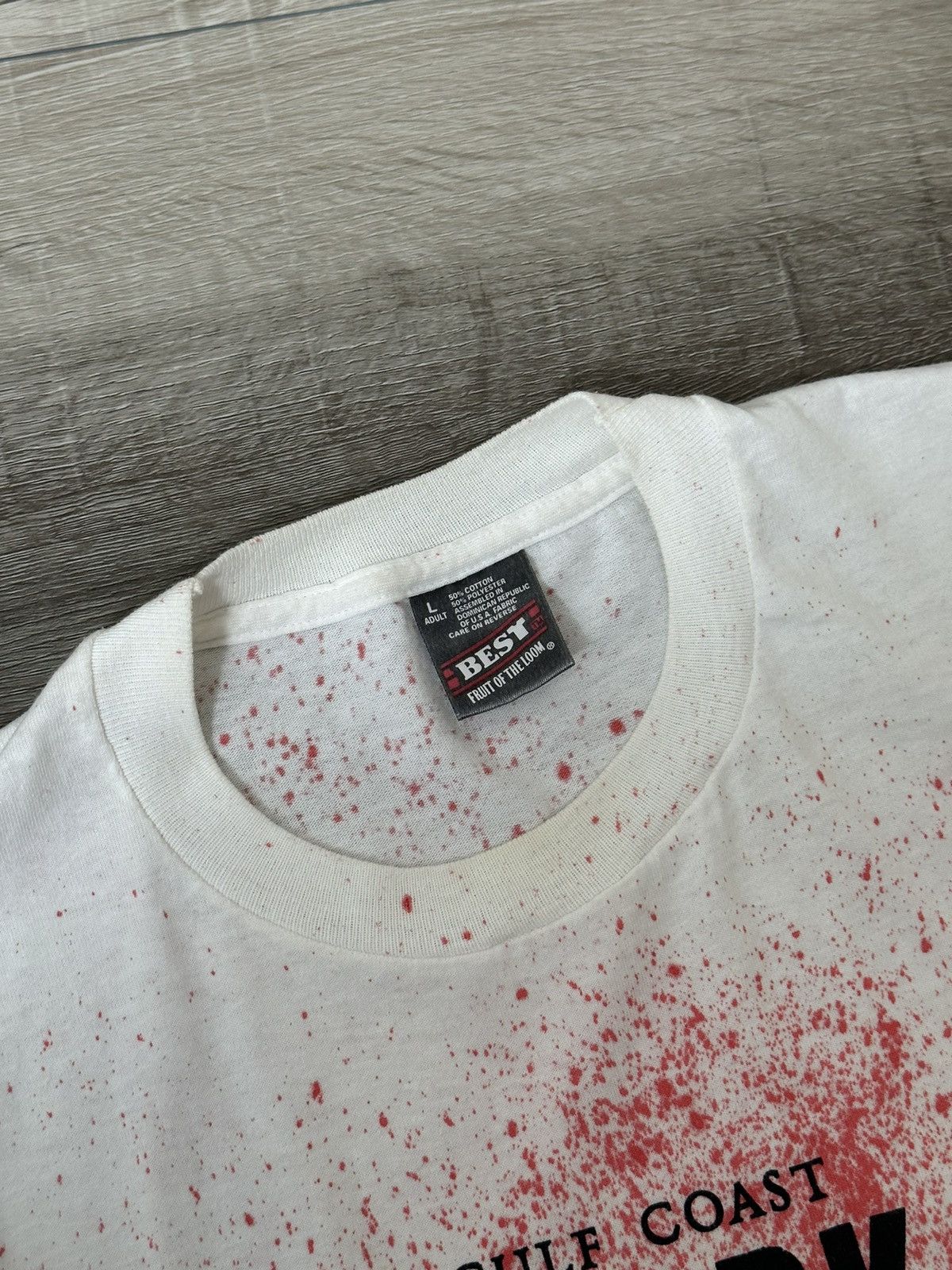 Vintage RARE Bloody Gulf Coast Shark Hunters Club Galveston Tee Size US L / EU 52-54 / 3 - 7 Thumbnail