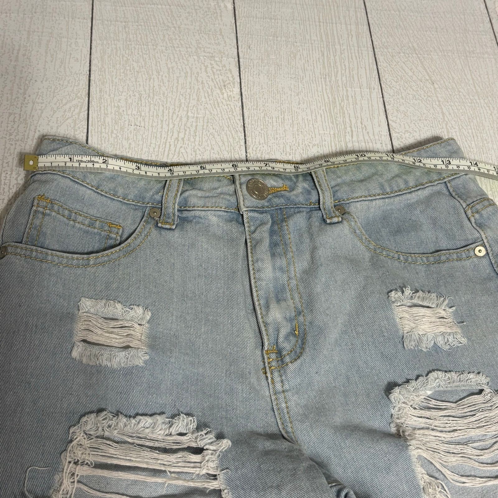 Other Denim Blvd Blue Light Wash Distressed Shorts Size Small Size 27" / US 4 / IT 40 - 6 Thumbnail