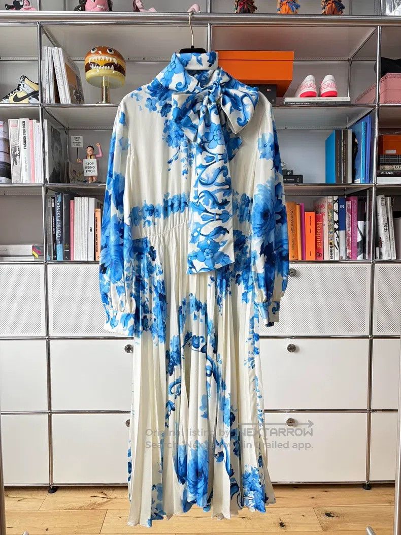Valentino Valentino Blue and white blue and white porcelain streamer Size S / US 4 / IT 40 - 1 Thumbnail