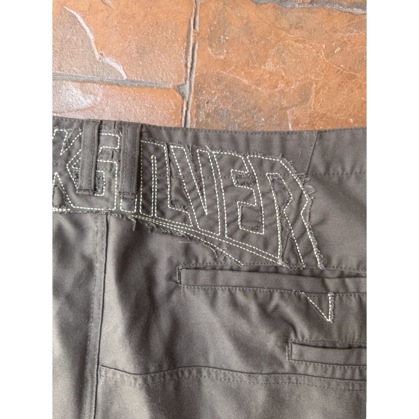 Quiksilver VINTAGE Quiksilver Shorts Bermuda Men 38 Brown Embroidered 90s Surfer Skater Pockets Size US 38 / EU 54 - 4 Thumbnail