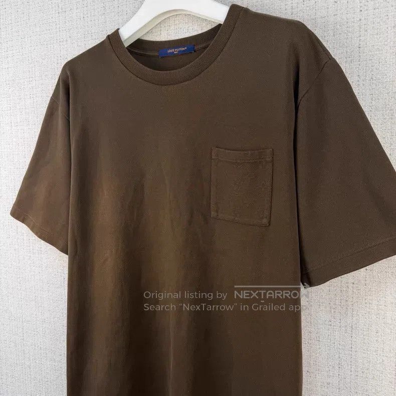 Louis Vuitton Louis Vuitton size 5l Pocket back full logo short sleeve Size US M / EU 48-50 / 2 - 2 Thumbnail