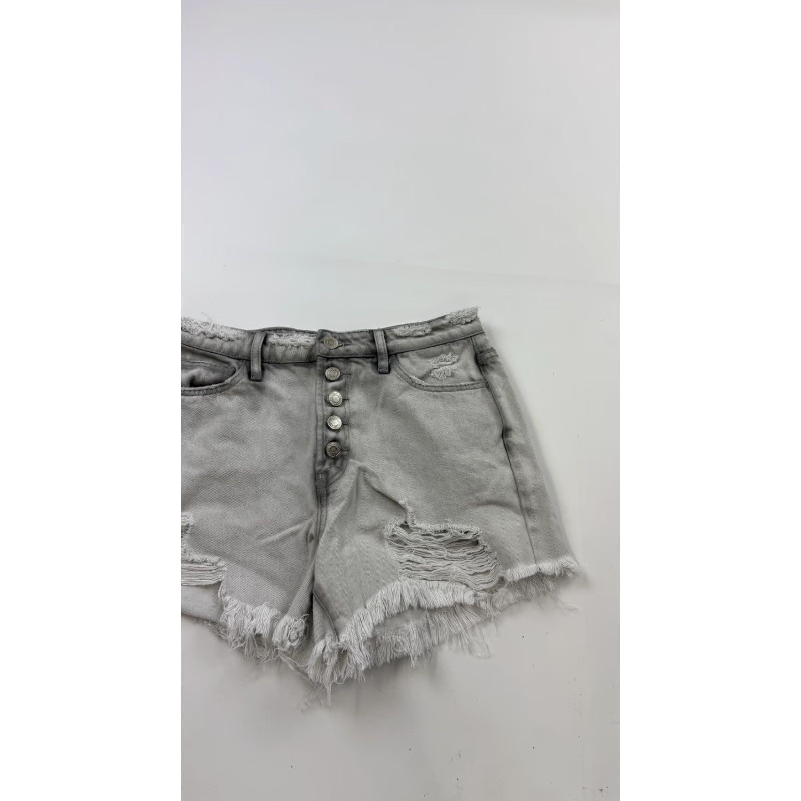 Denime VERVET Denim Shorts Women Medium Gray Button Fly Distressed Frayed Hem VT929 Size 32" / US 10 / IT 46 - 2 Thumbnail