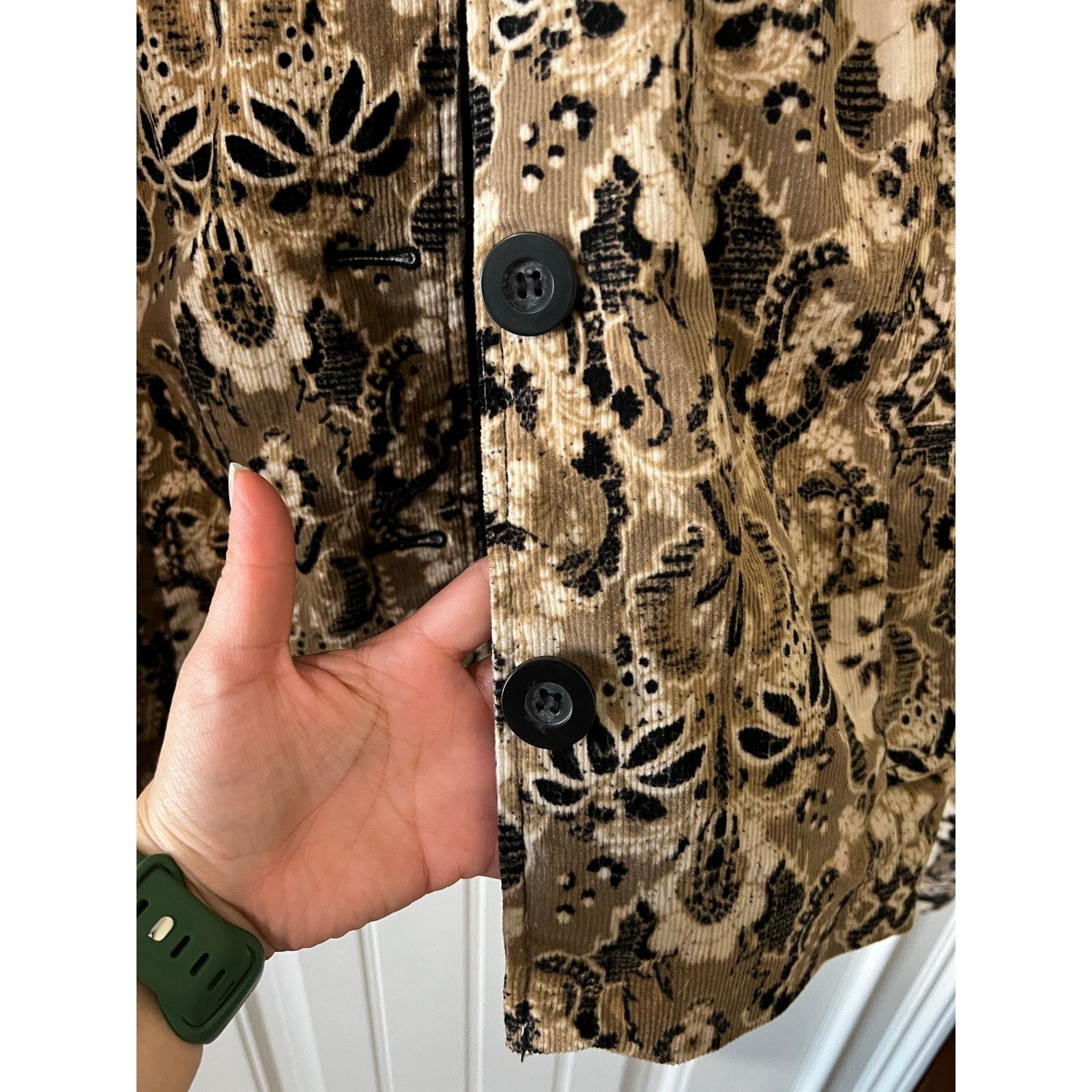 Charter Club Women’s Corduroy Blazer Jacket Beige Taupe Floral Button Up Size XL / US 12-14 / IT 48-50 - 7 Thumbnail