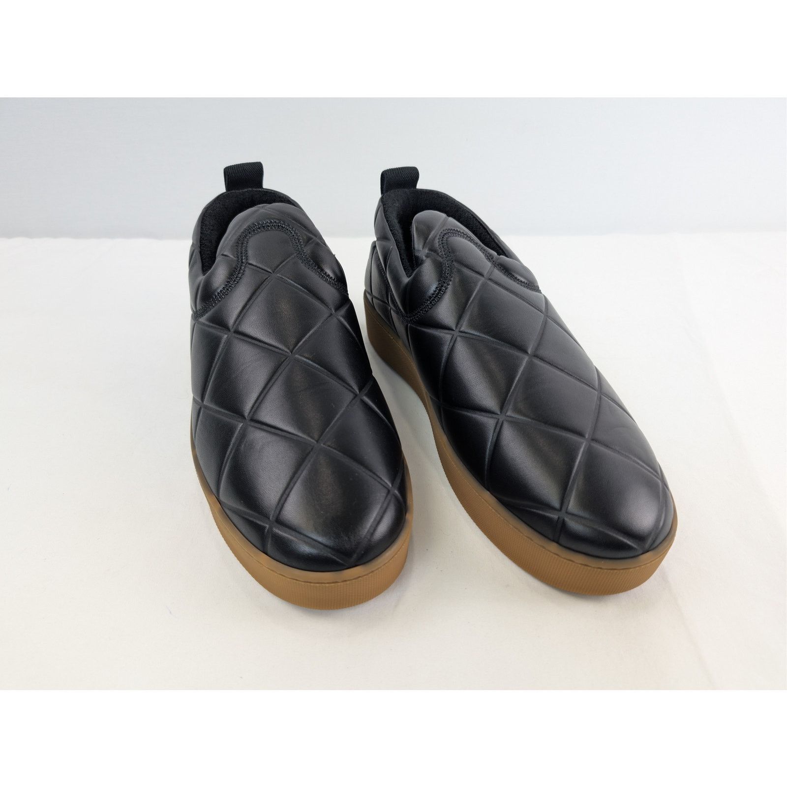 Bottega Veneta o1rshd1 Embossed Lagoon Nappa Quilt Sneaker in Black Size US 11 / EU 44 - 6 Thumbnail