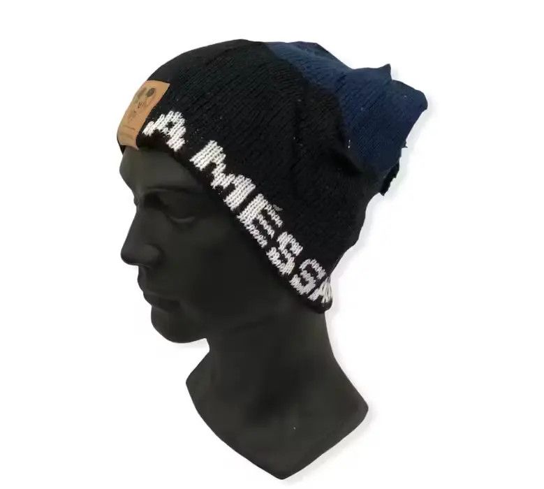 Disney × Mickey Mouse Vintage Mickey Mouse Cartoon Beanie Hat Size ONE SIZE - 2 Thumbnail