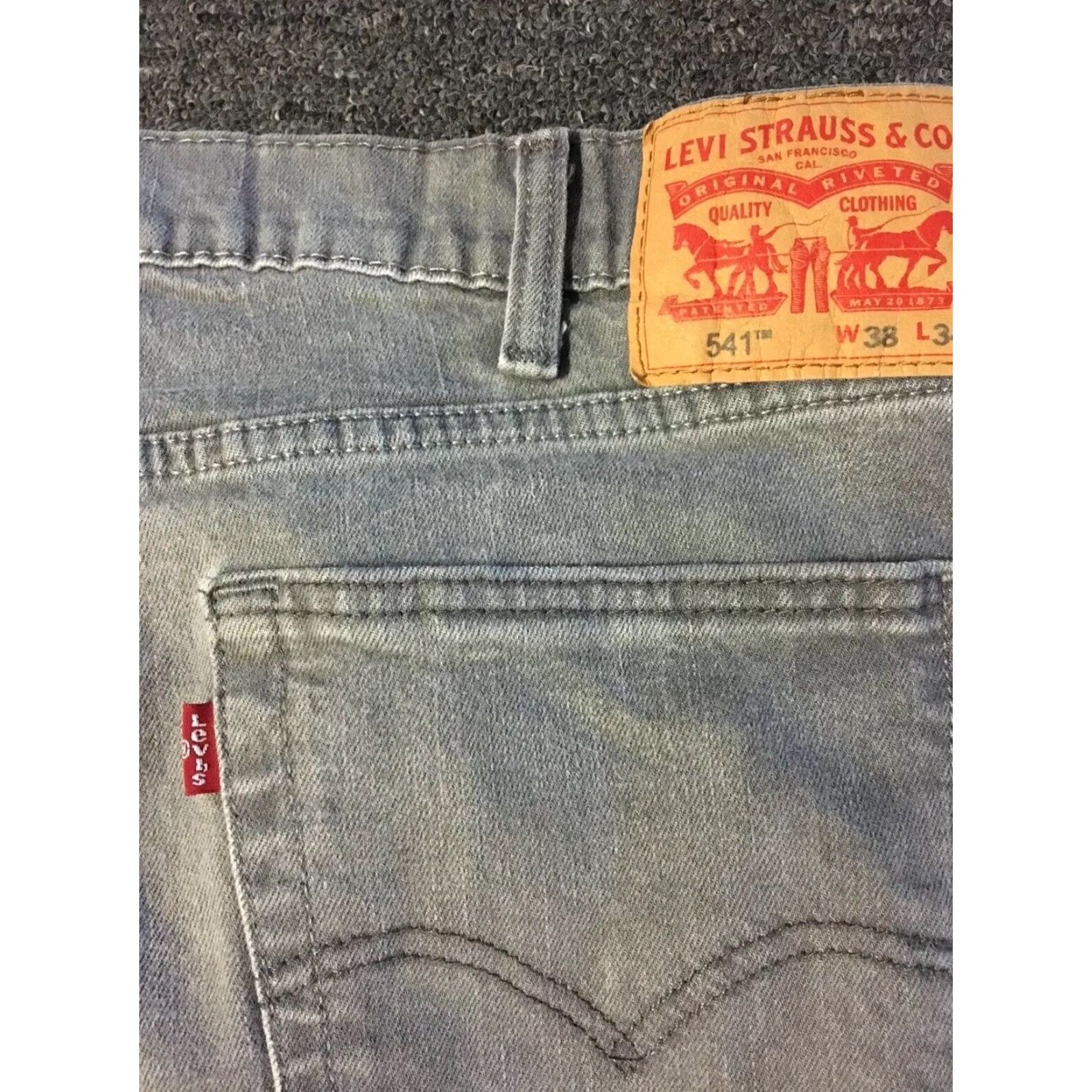 Levi's Levi’s Jeans 541 Athletic Fit 38/32 Grey Faded Vintage 90s Mens Casual Denim Five Pocket Biker Grunge Western USA Fashion Size US 38 / EU 54 - 2 Thumbnail