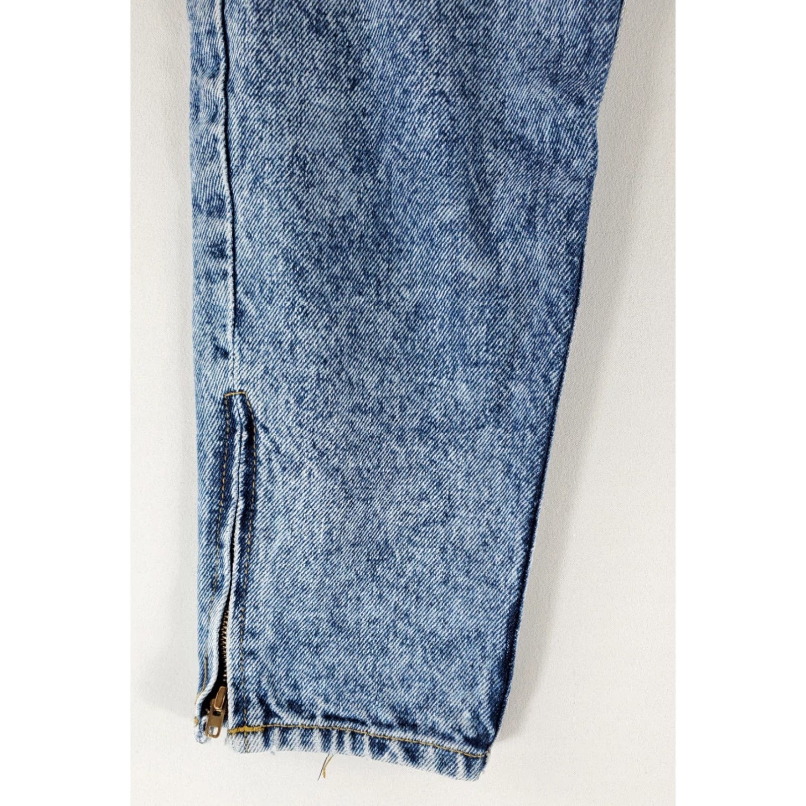 Guess VINTAGE GUESS 80s Georges Marciano Blue Jeans Acid Wash Womens 28x26.5 30 Sized 28 Blue Ladies Tapered Womens Size 28" / US 6 / IT 42 - 8 Thumbnail