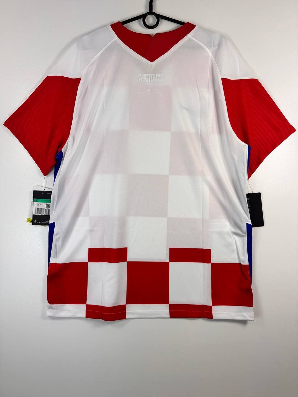 Nike Croatia National Team Nike Home CD0695-100 Jersey 2020/21 XL Size US XL / EU 56 / 4 - 4 Thumbnail