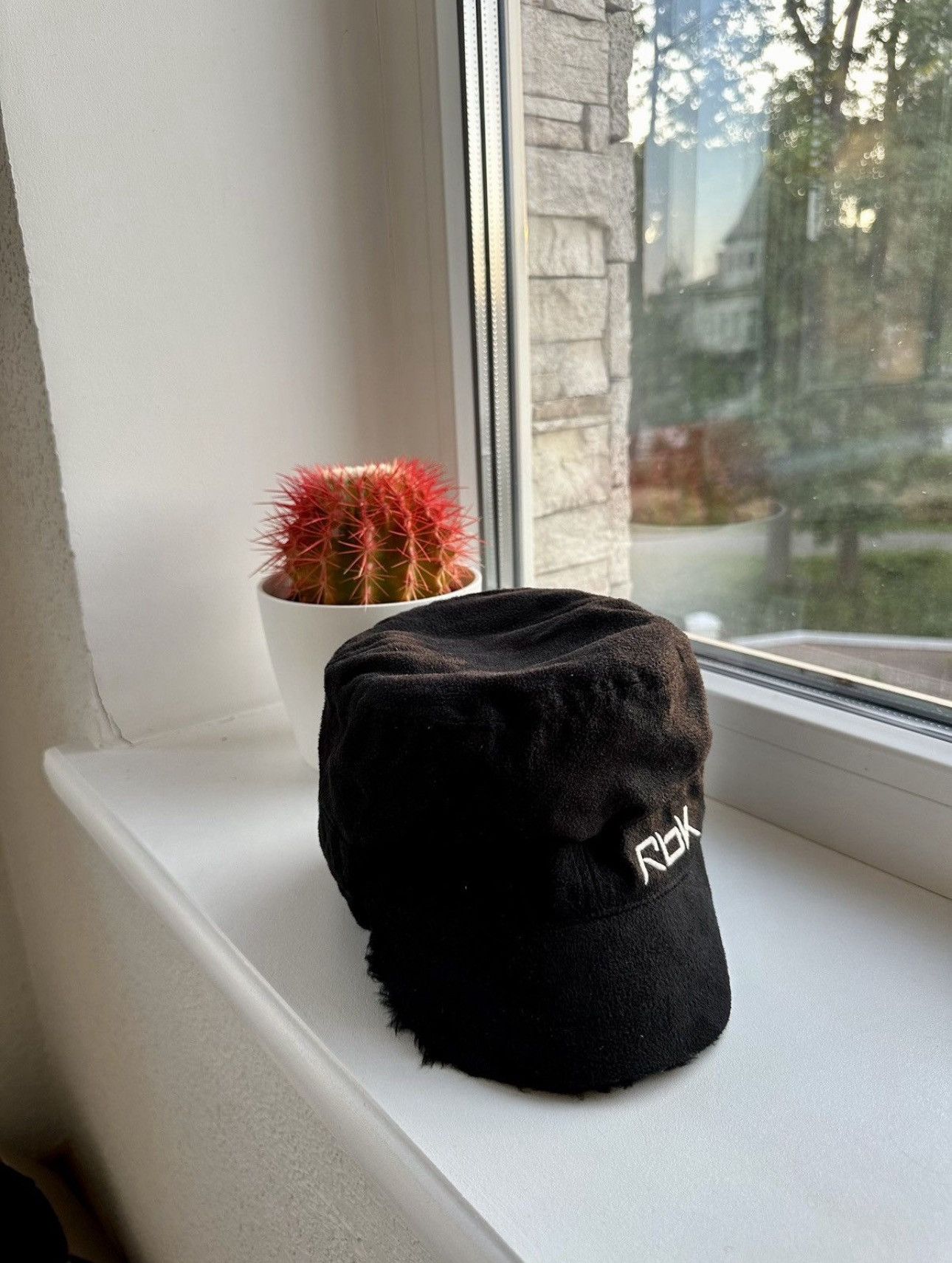 Reebok Vintage Reebok Ushanka Fur Style Y2K Size ONE SIZE - 2 Thumbnail
