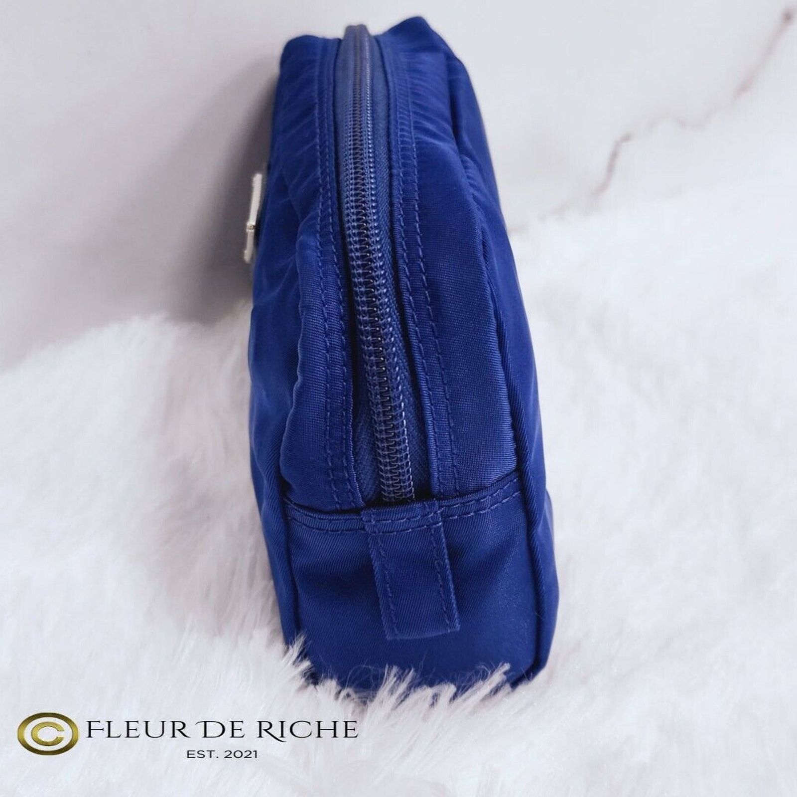 Prada Prada Necessaire Re-Nylon Vela Cosmetic Pouch Blue 1NA021 Size ONE SIZE - 4 Thumbnail