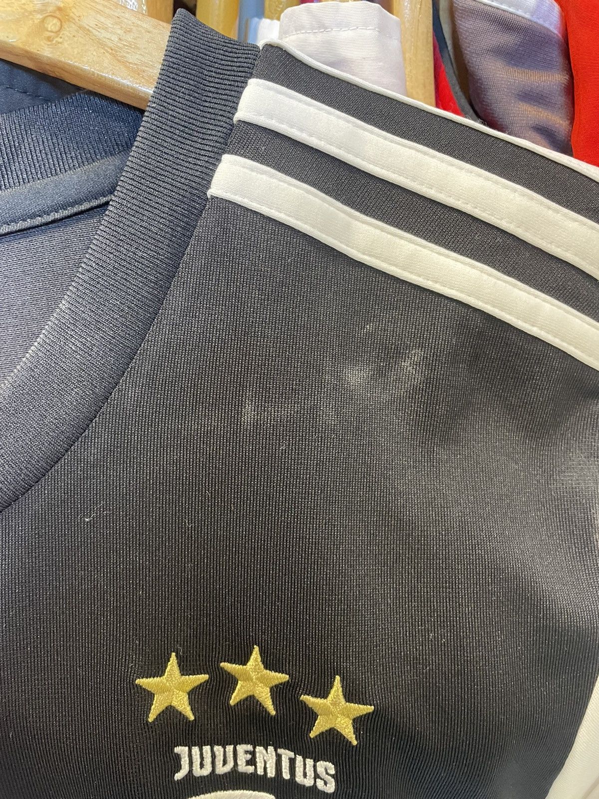 Adidas 2019 Juvantus FC Home Kit CR7 Size US L / EU 52-54 / 3 - 4 Thumbnail