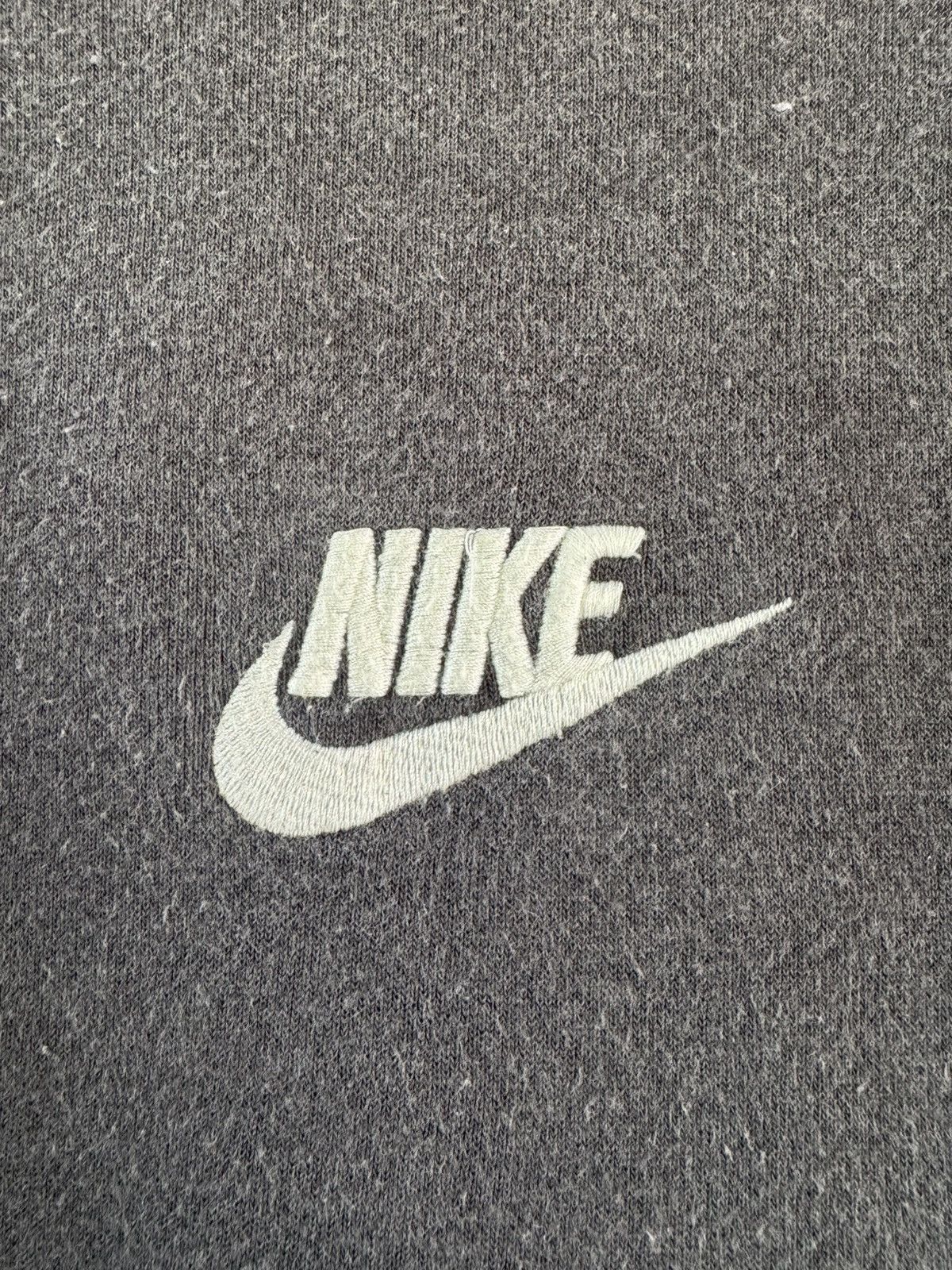 Nike Nike sweatshirt size L Size US L / EU 52-54 / 3 - 3 Thumbnail