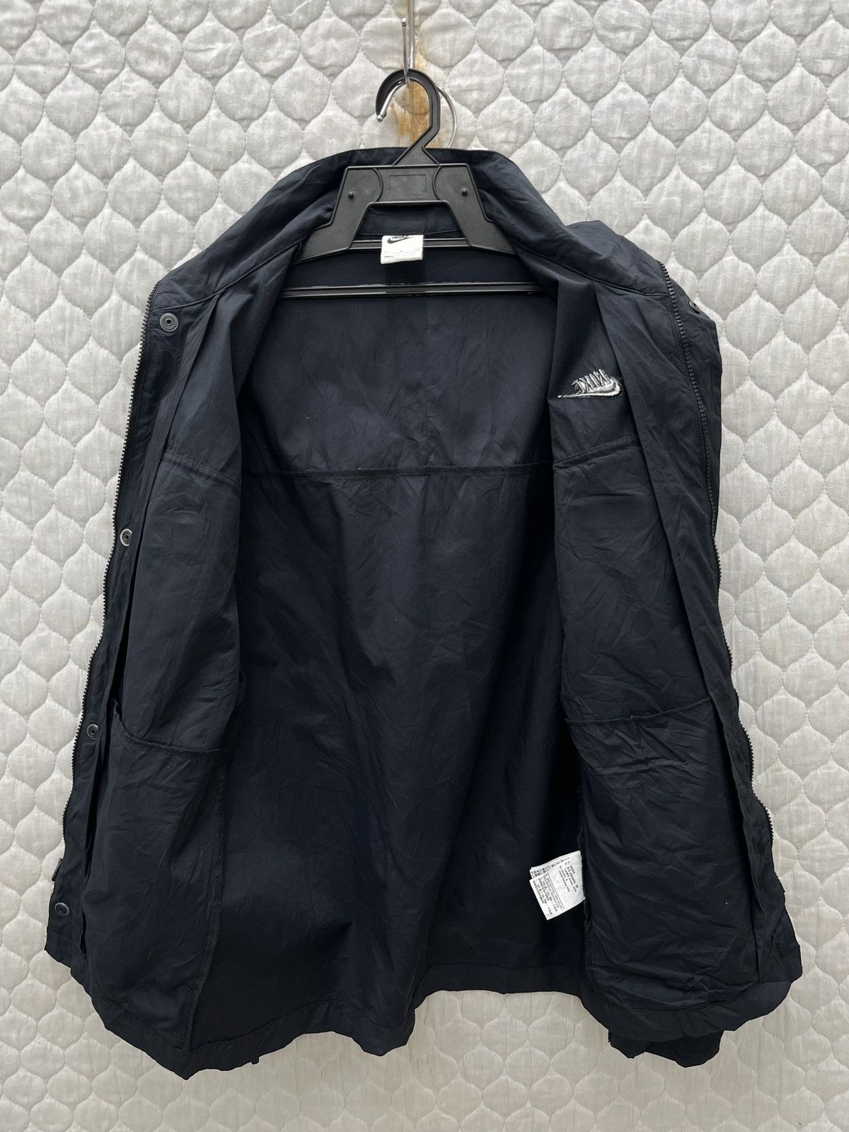 Nike 🔥🔥🔥STEALS NIKE LIGHT JACKET Size US S / EU 44-46 / 1 - 7 Thumbnail