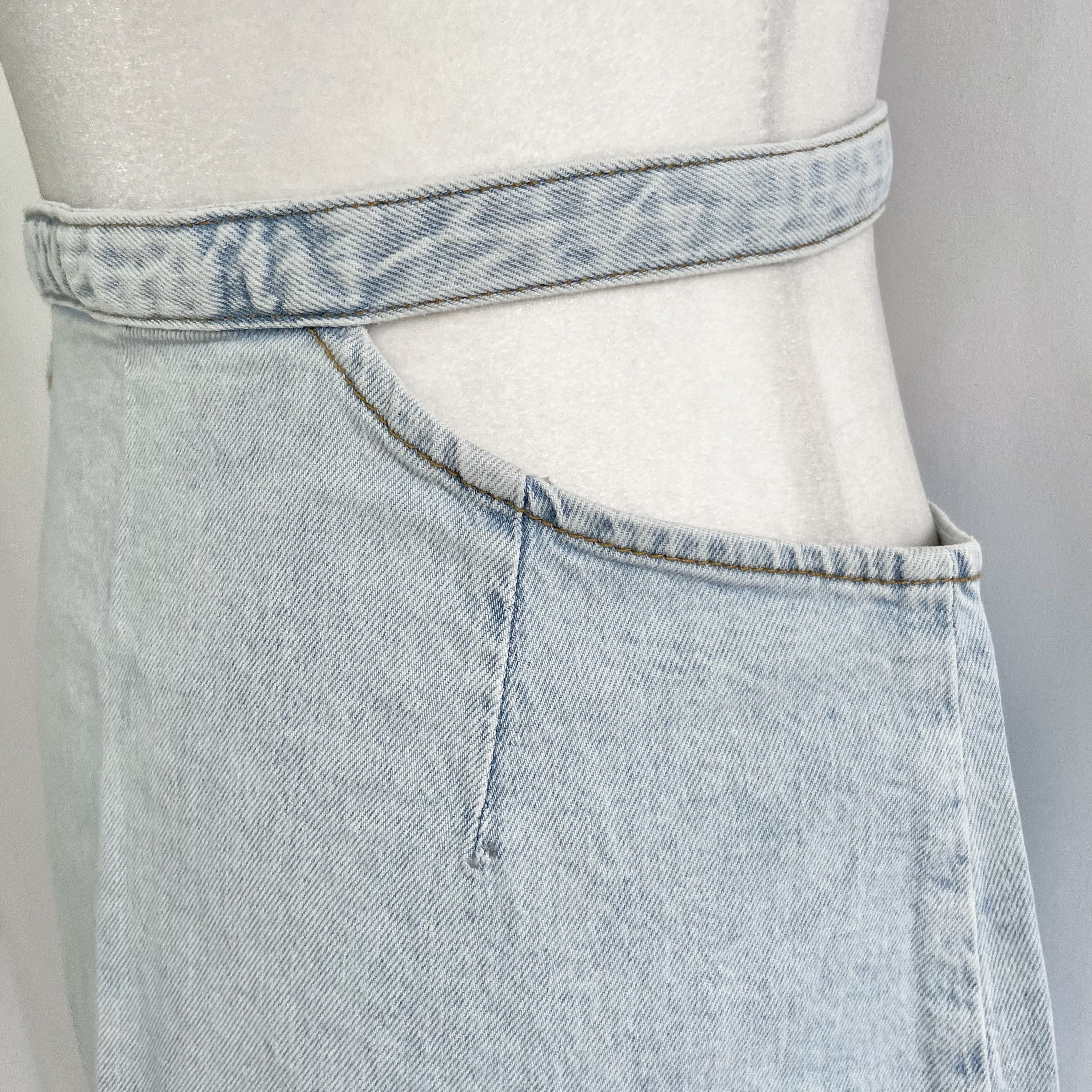 WeWoreWhat We Wore What Cutout Waist Belted Denim Mini Skirt Size XL Size 36" / US 14 / IT 50 - 6 Thumbnail