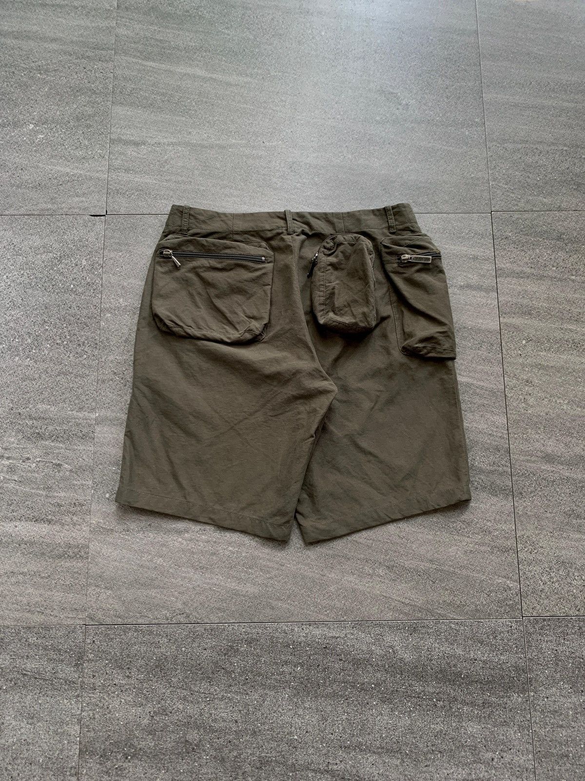 Dirk Bikkembergs FREE TAX! 2000s 3D Pocket Cargo Short Pants Size US 29 - 7 Thumbnail