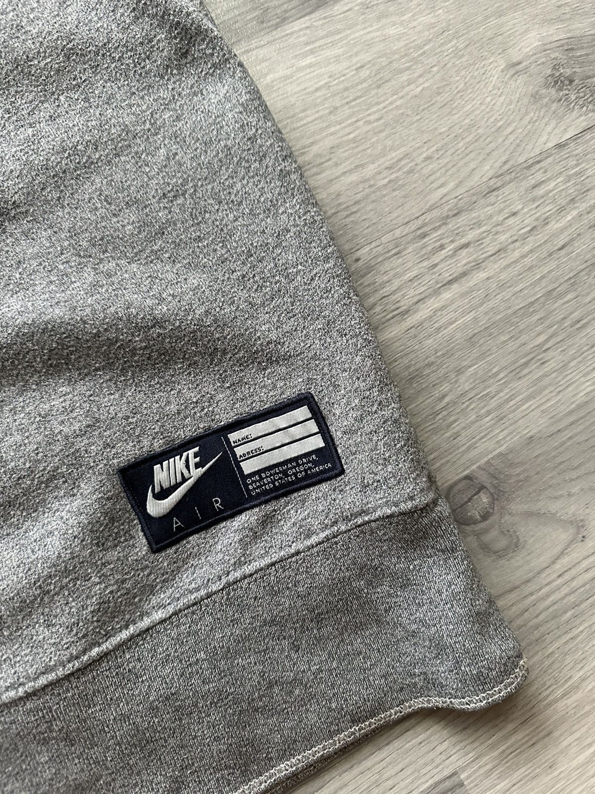 Nike Vintage sleeveless hoodie Nike air central logo Size US L / EU 52-54 / 3 - 4 Thumbnail
